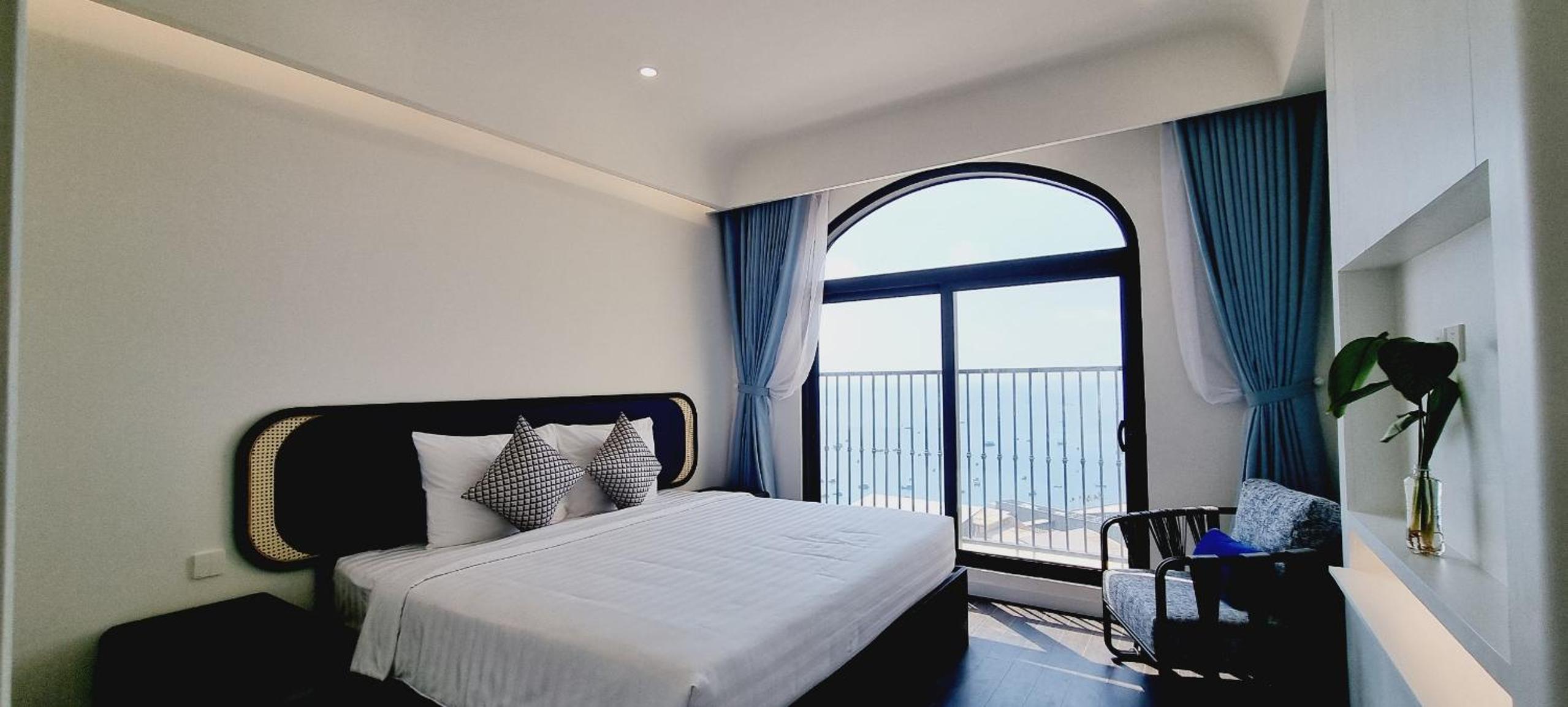 SunSand - Hillside Apartment, Sunset Town, Phu Quoc view 2