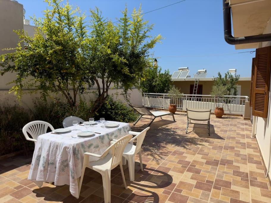 Maison authentique avec grande terrasse