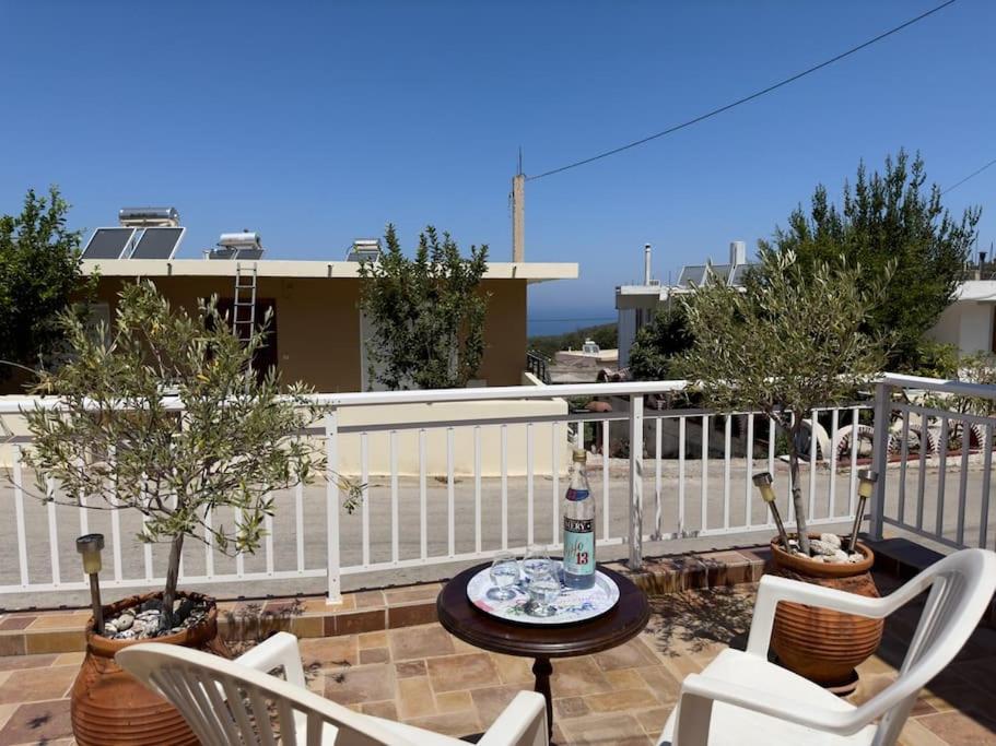 Maison authentique avec grande terrasse