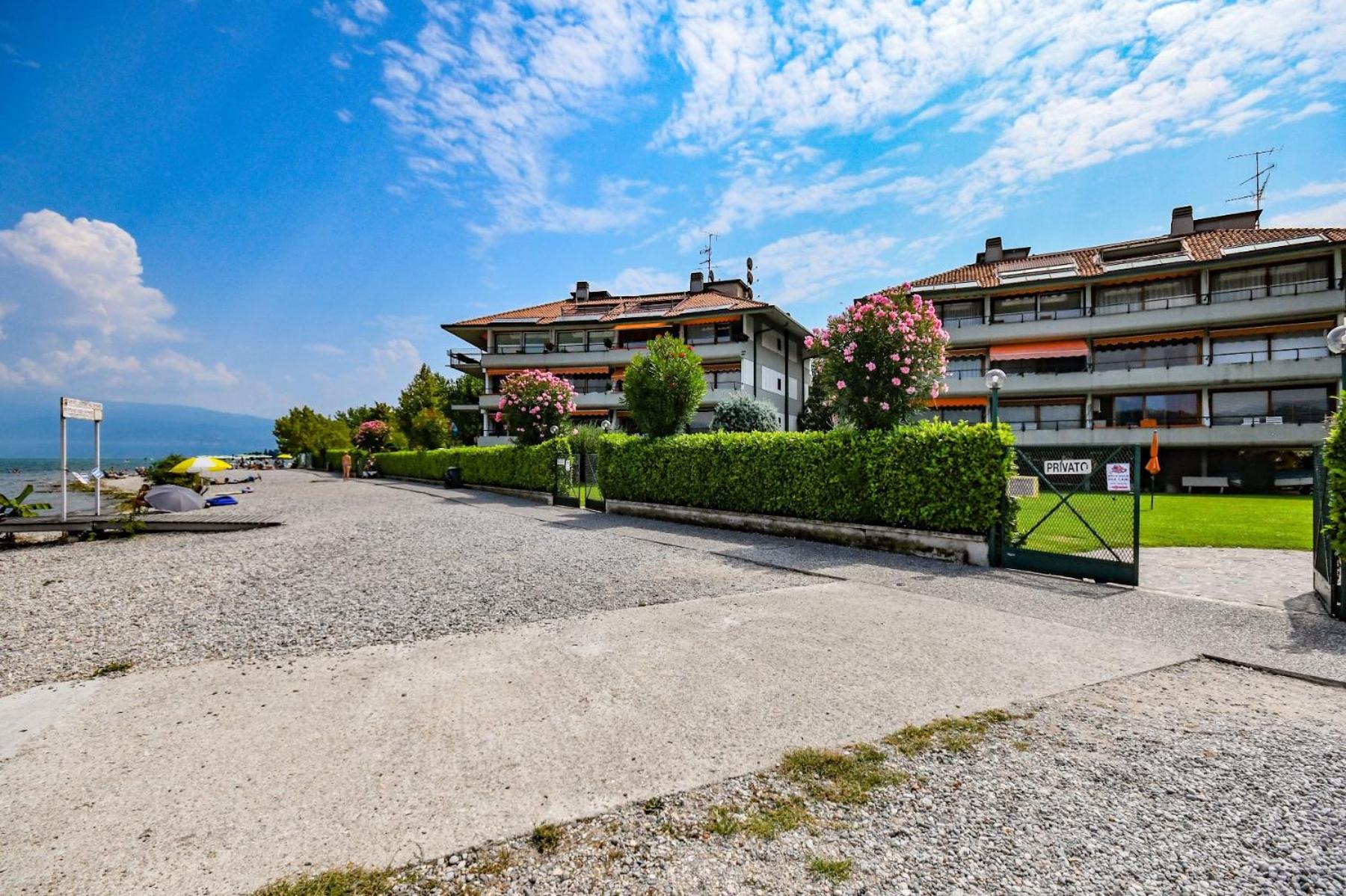Il Sogno del Lago by Garda FeWo view 3