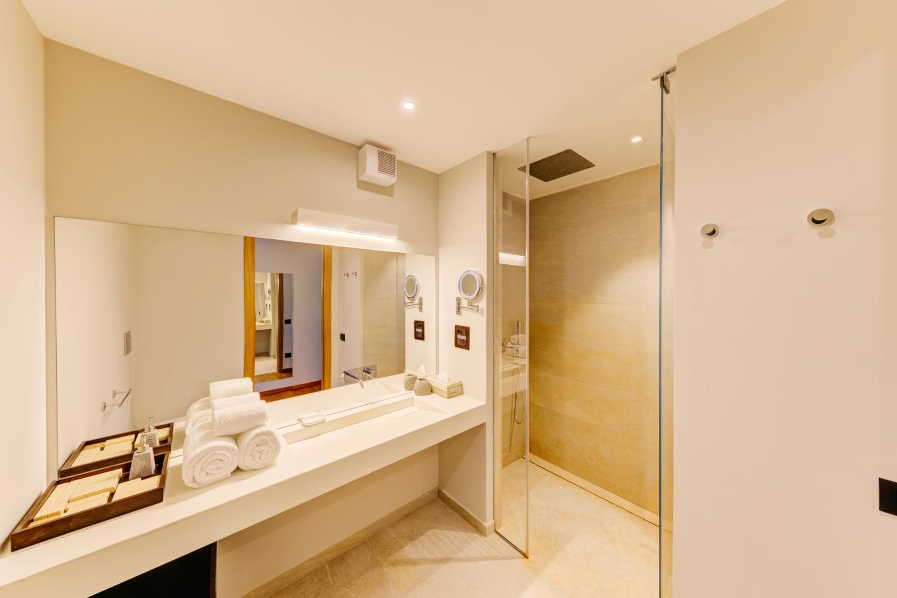 Cinnamon Velifushi Maldives 3