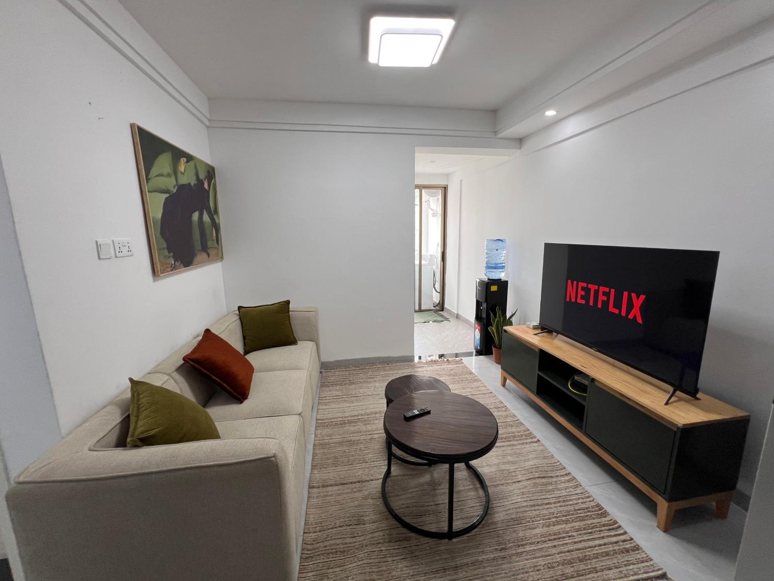 Cozy & Serene flat in Kilimani with a gym & city views view 2