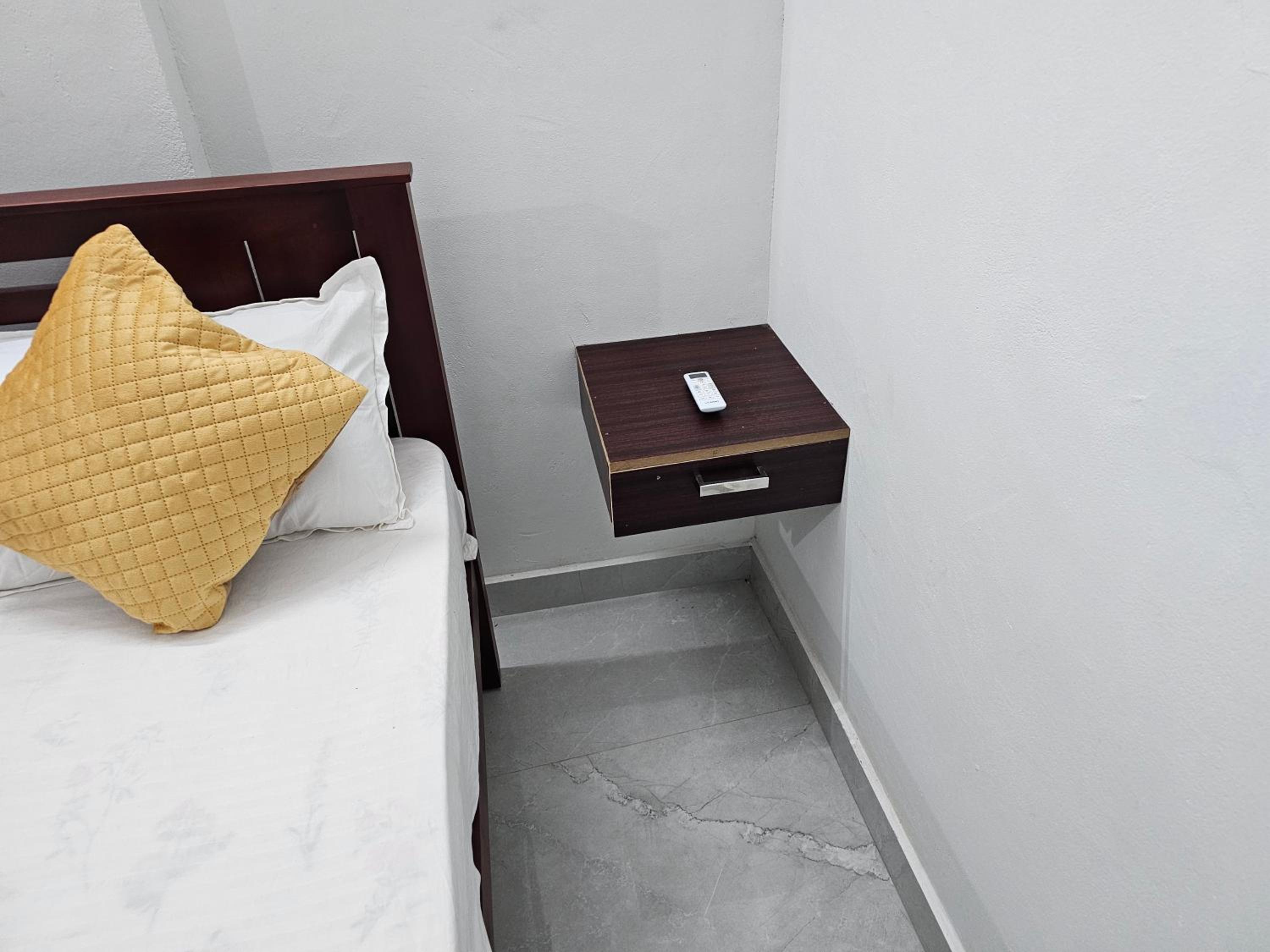 ZEAL HOMES And Apartments Koothattukulam