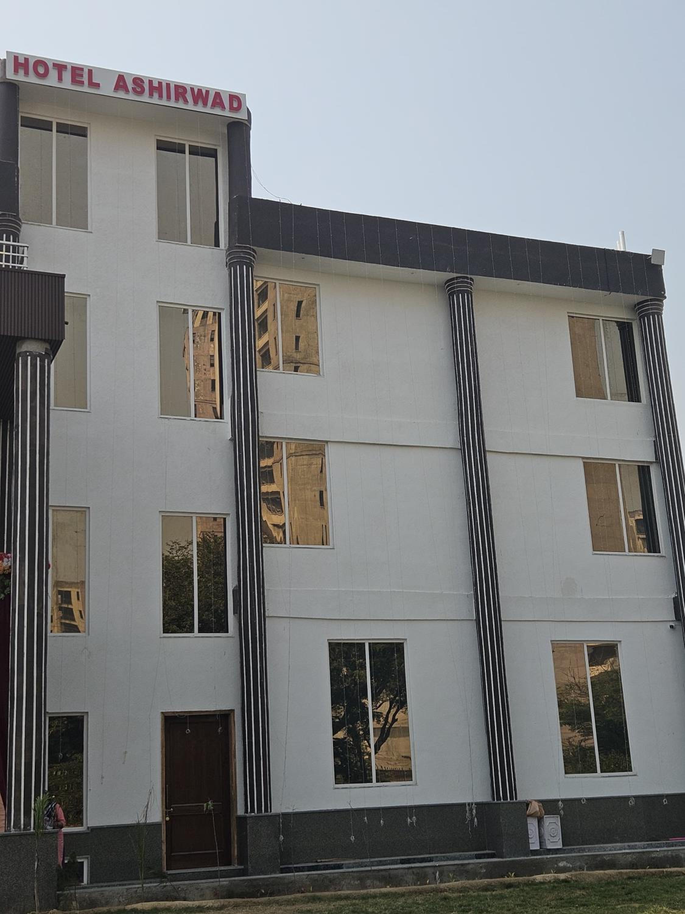 Hotel Ashirwad
