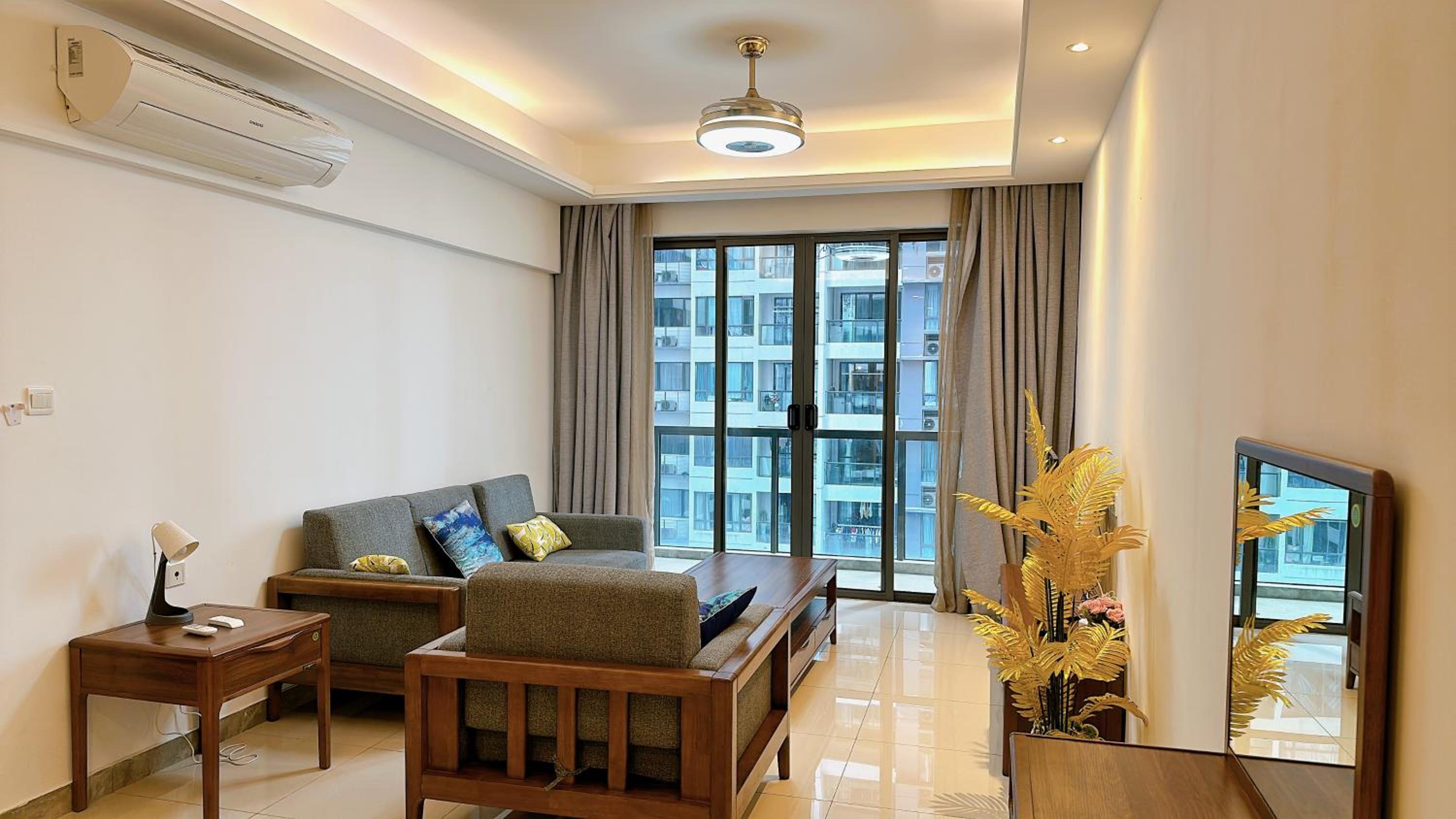 R&F Princess Cove by Cactus Homestay