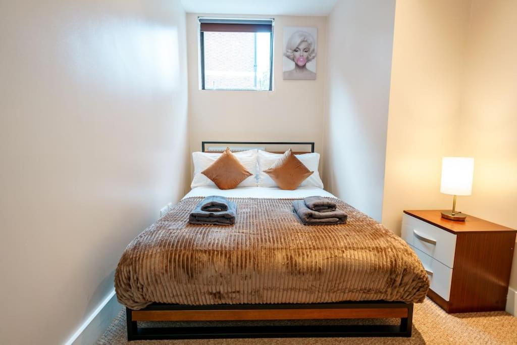 Sweet 3BRs house sleep for up to 6 close to Oxford & Soho