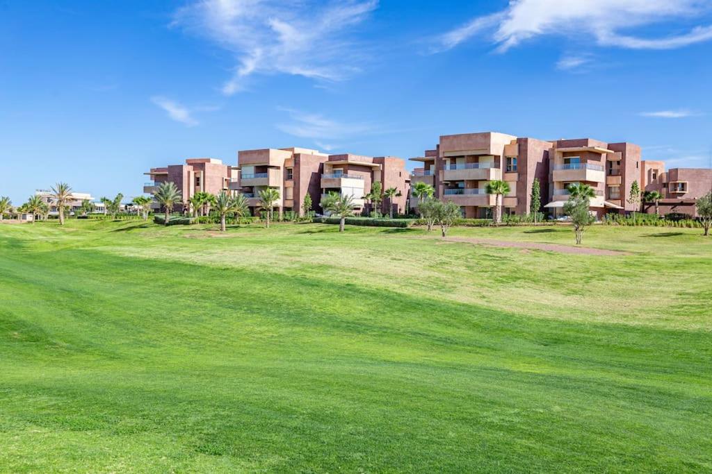 Prestigia Saphir,Piscine, Jardin view 3