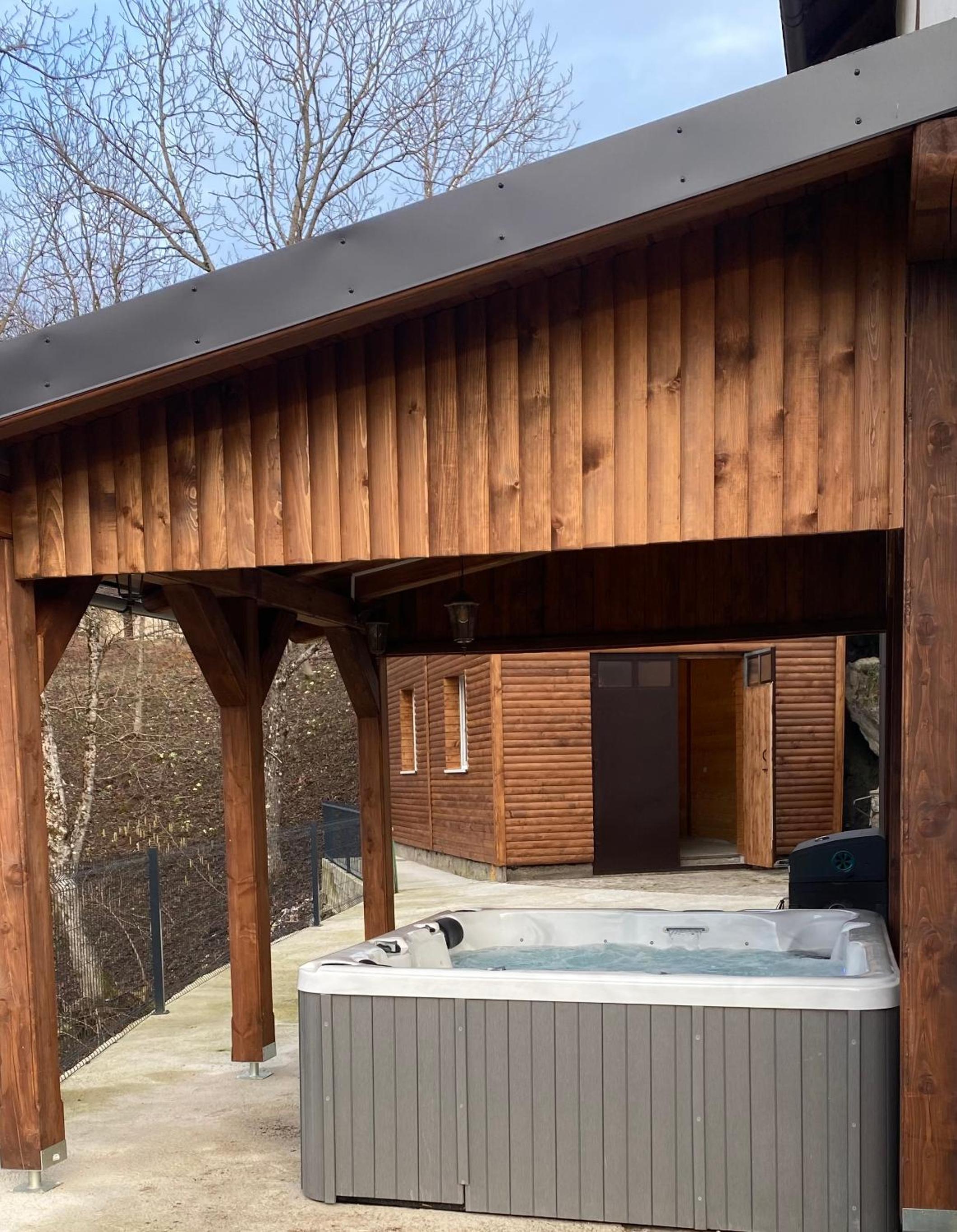 Holiday Home Maklen Gorski kotar with sauna and jacuzzi view 5