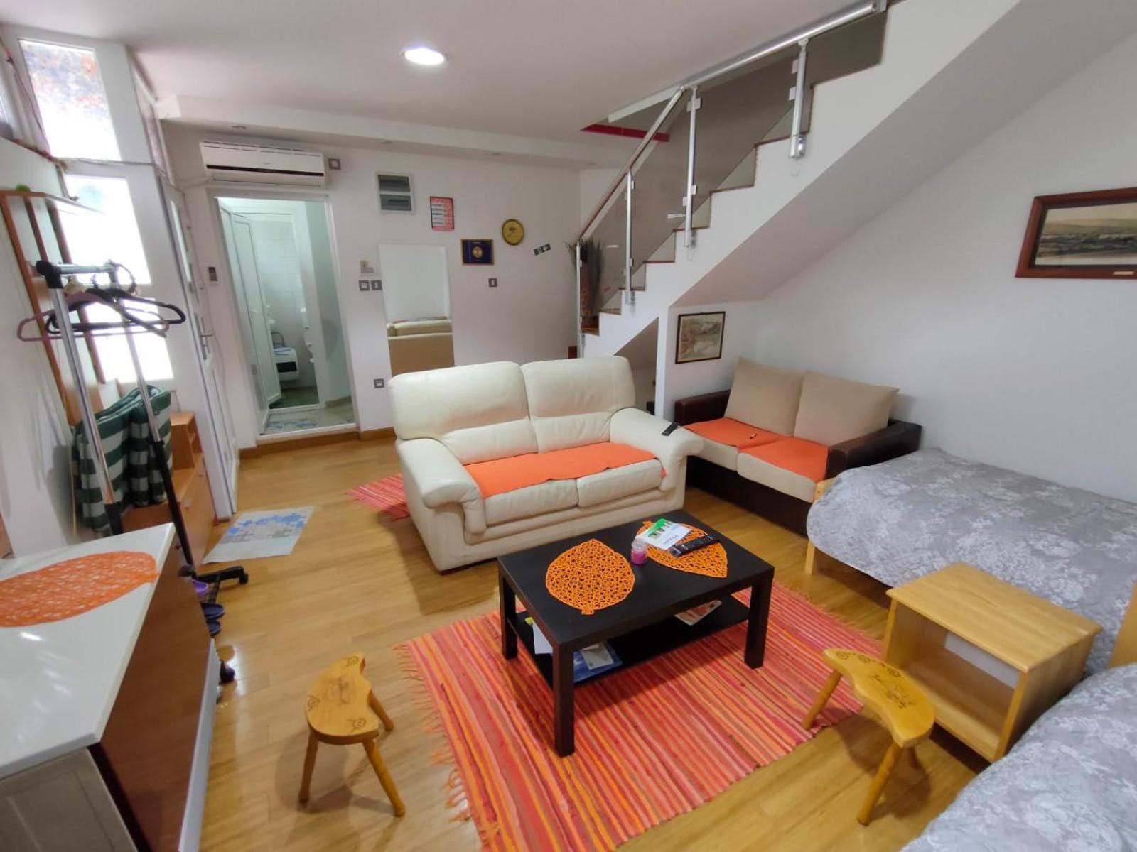 Apartman Coneli