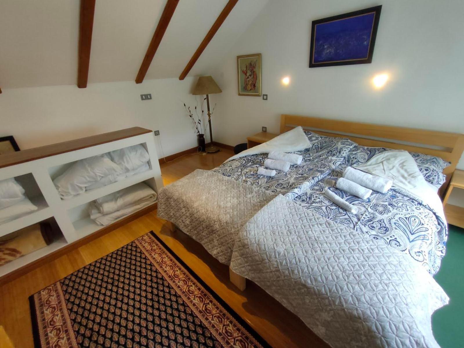 Apartman Coneli