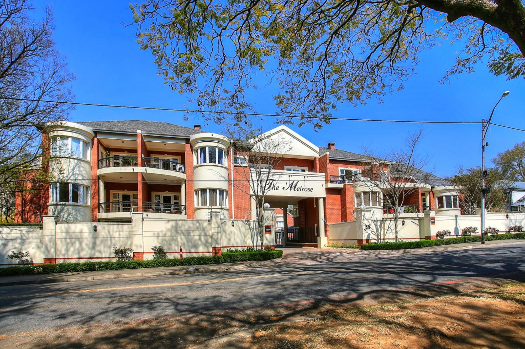 The Melrose Kernick Avenue Apartment
