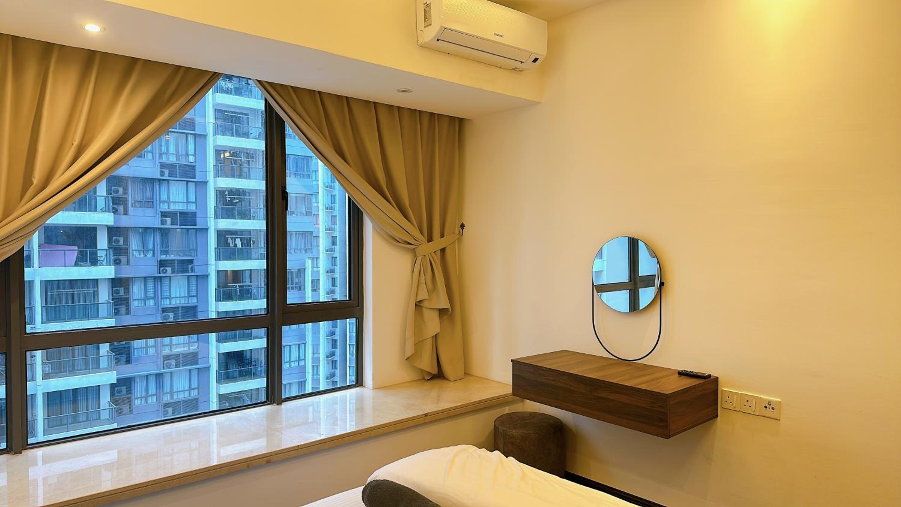 R&F Princess Cove by Cactus Homestay