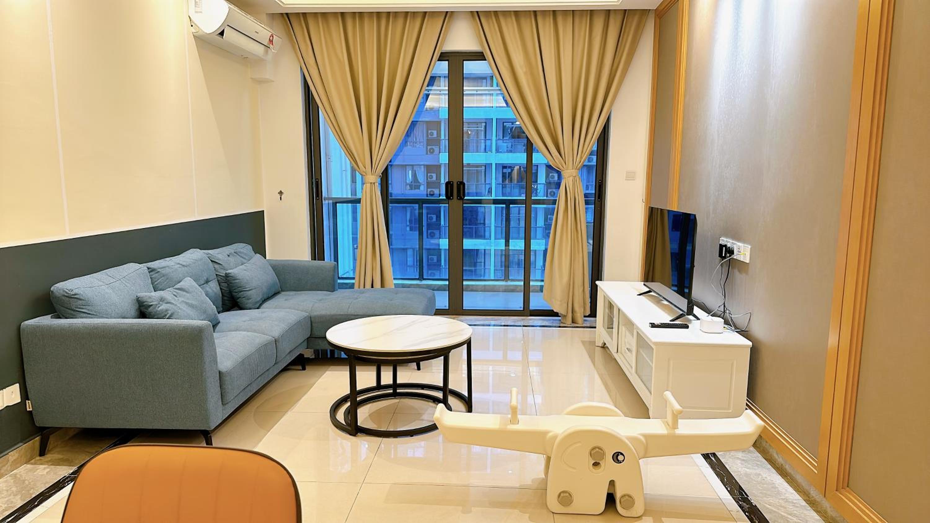 R&F Princess Cove by Cactus Homestay