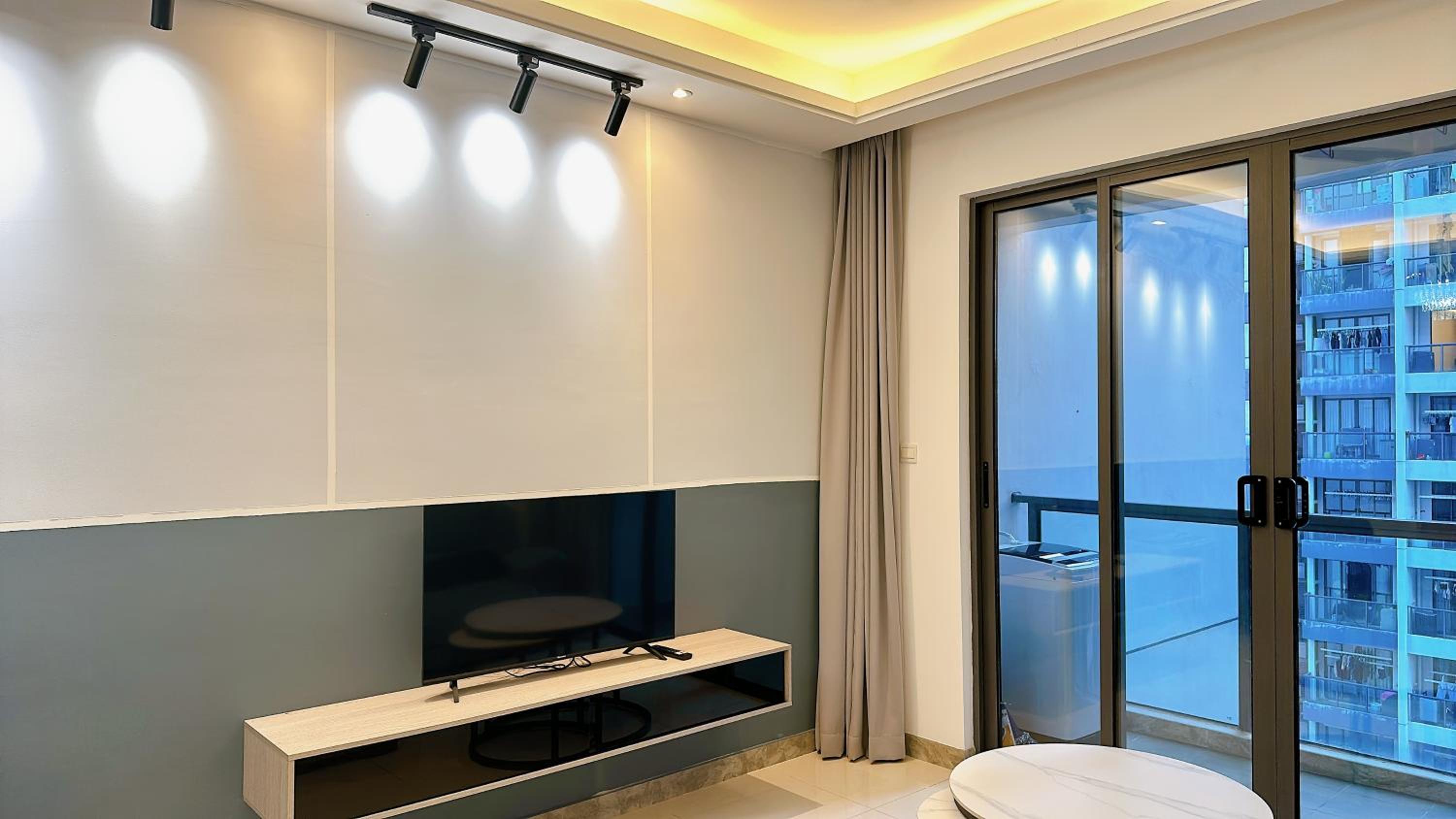 R&F Princess Cove by Cactus Homestay