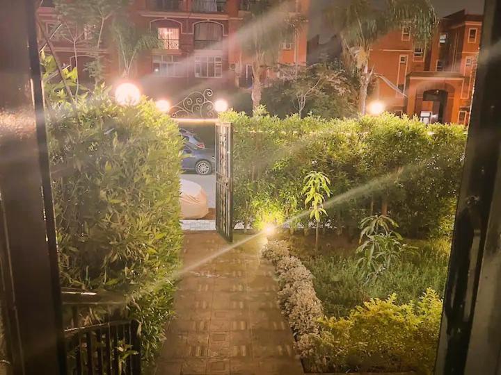 Garden Apartment in Sheikh Zayed Private Entrance 24h Security