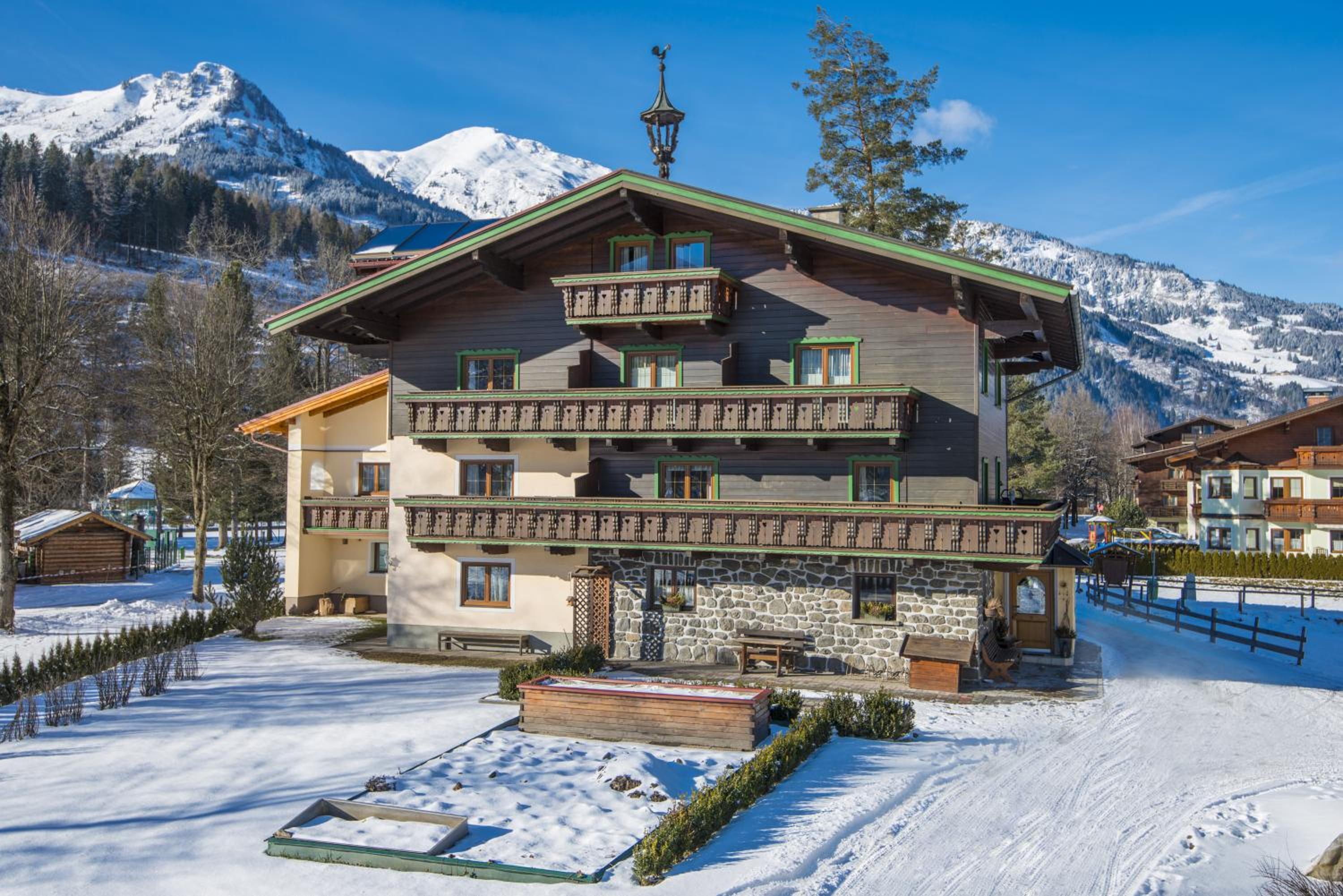 KENDLGUT Appartements am BioBauernhof inklusive unbegrenztem Eintritt in die Alpentherme