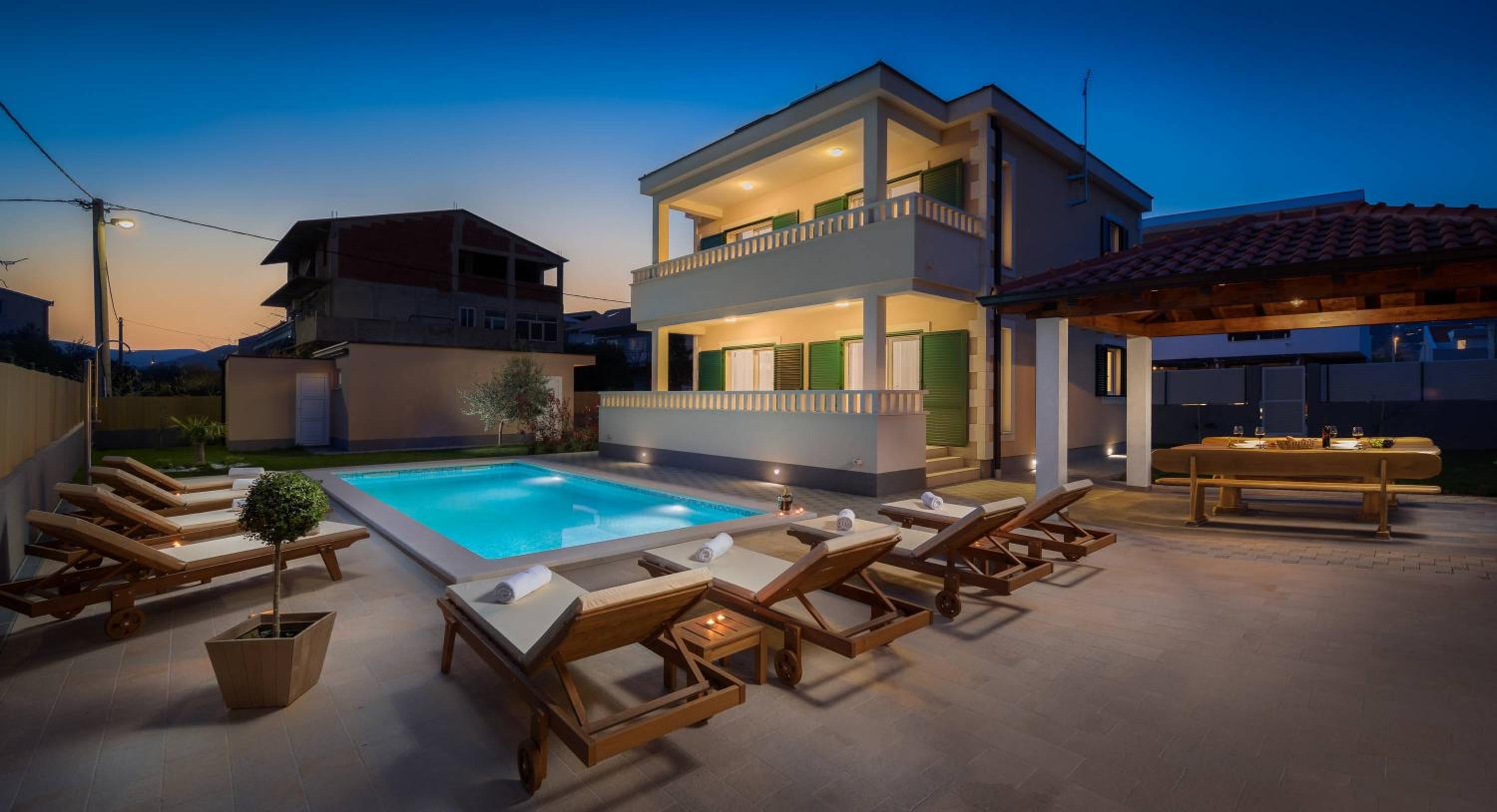 Villa Rosa Ventorum with private pool near Split view 2