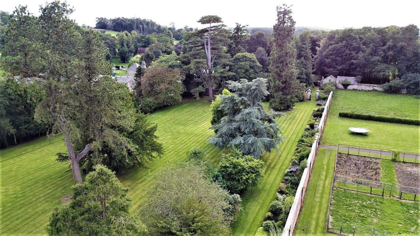 Eslington Lodge