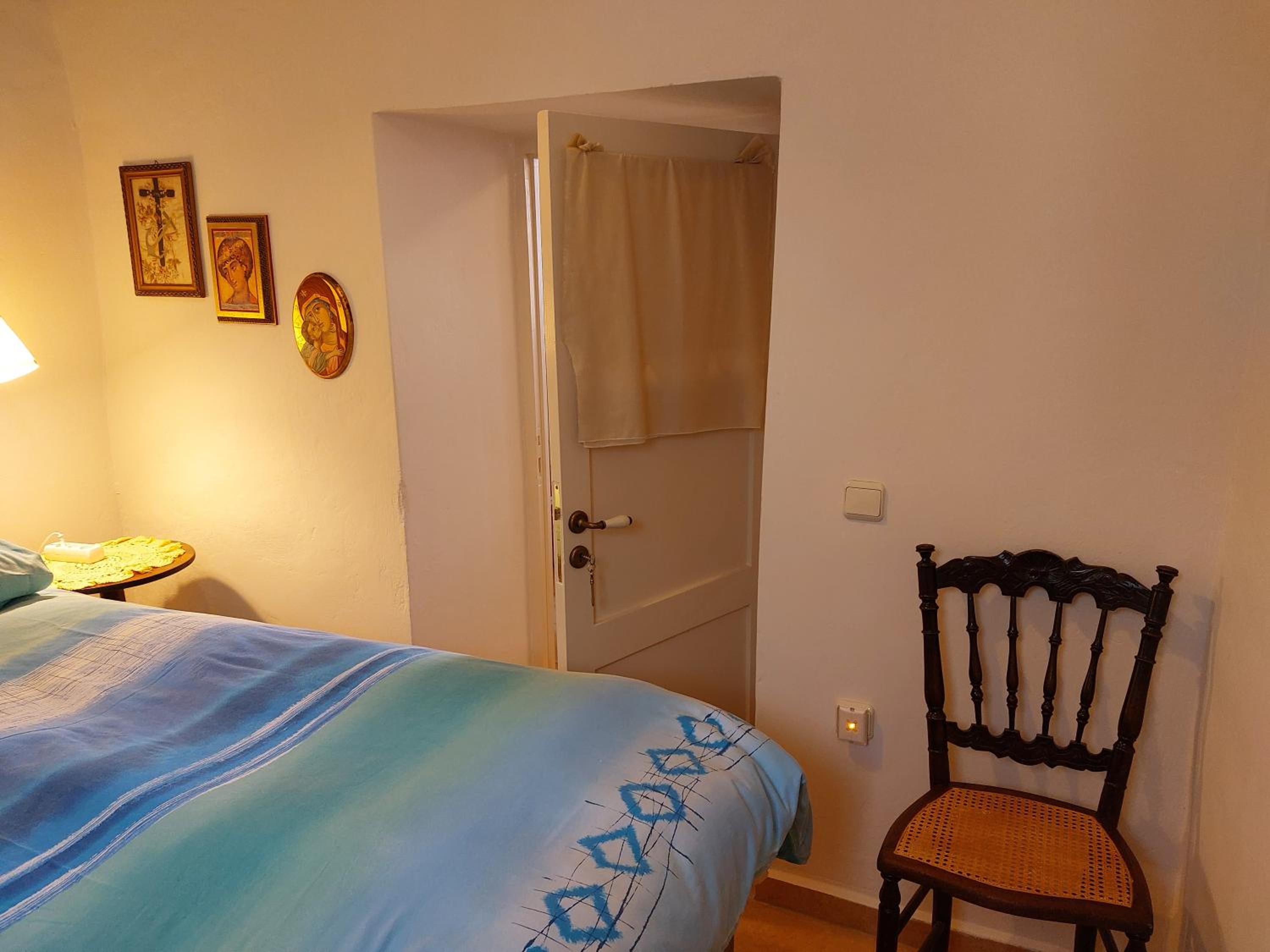 Emily's Guest House