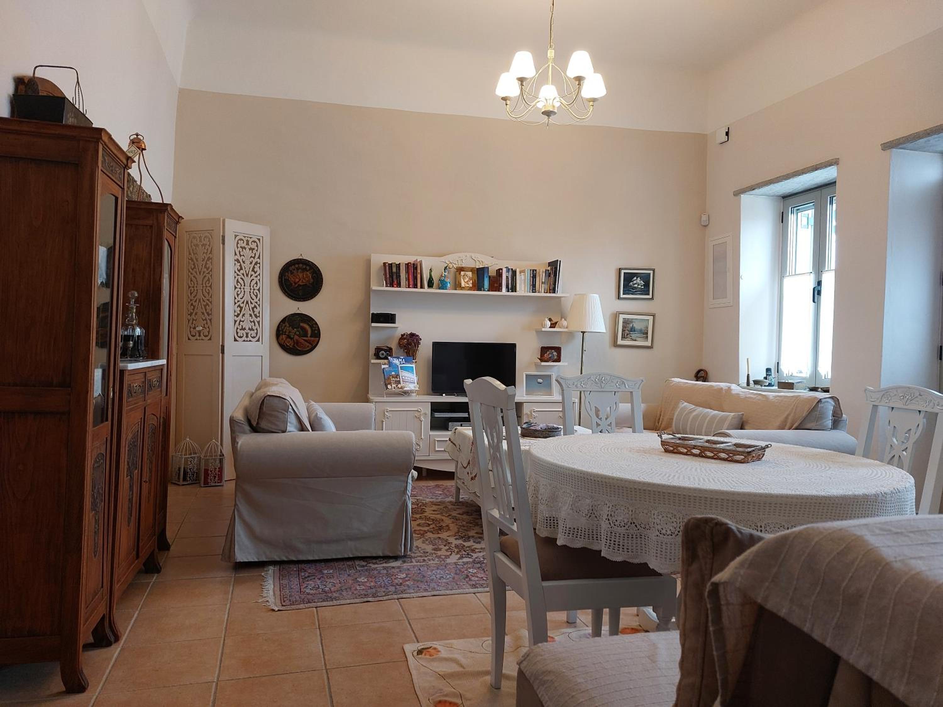 Emily's Guest House