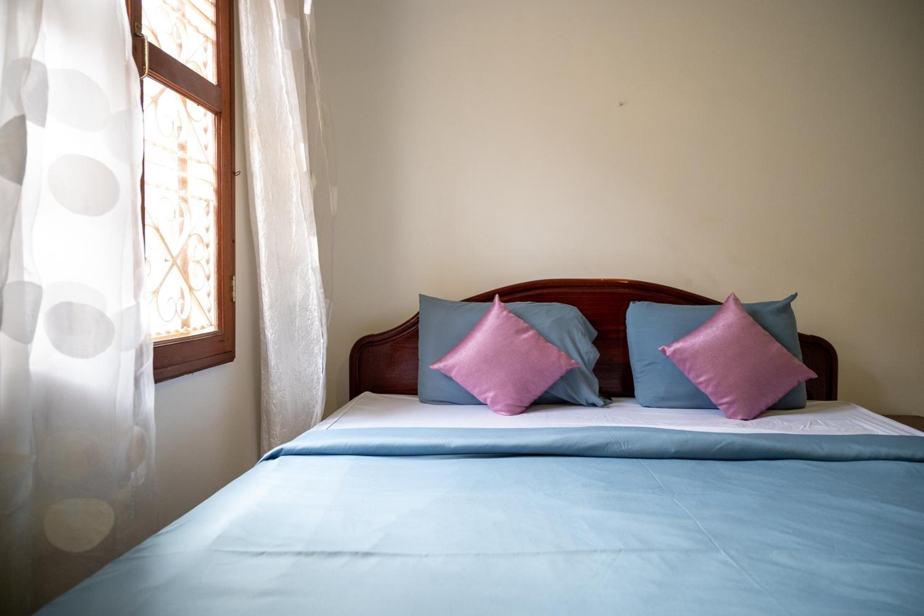 Makers Guesthouse view 2