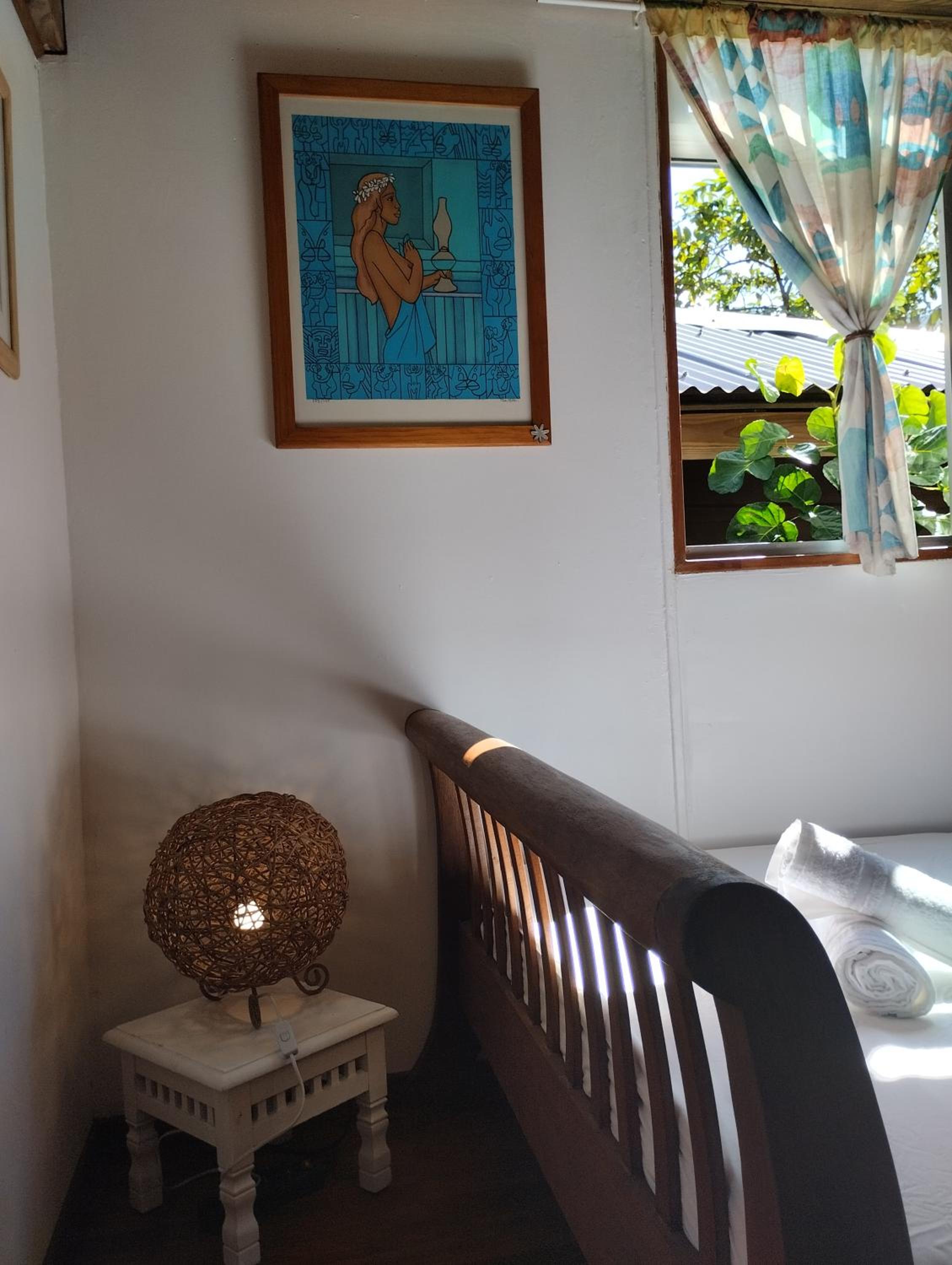 Tema'e Beach House view 3