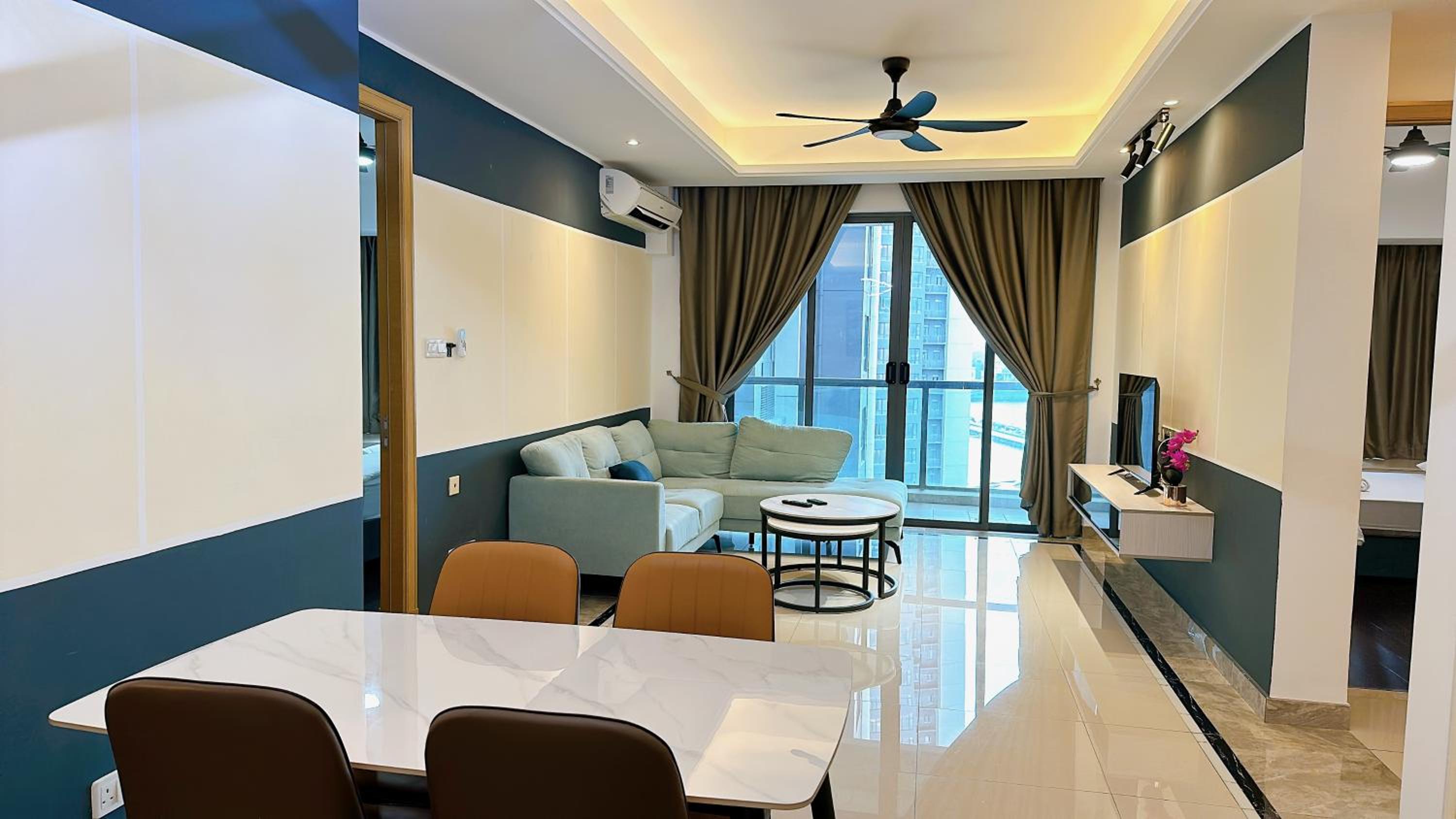 R&F Princess Cove by Cactus Homestay
