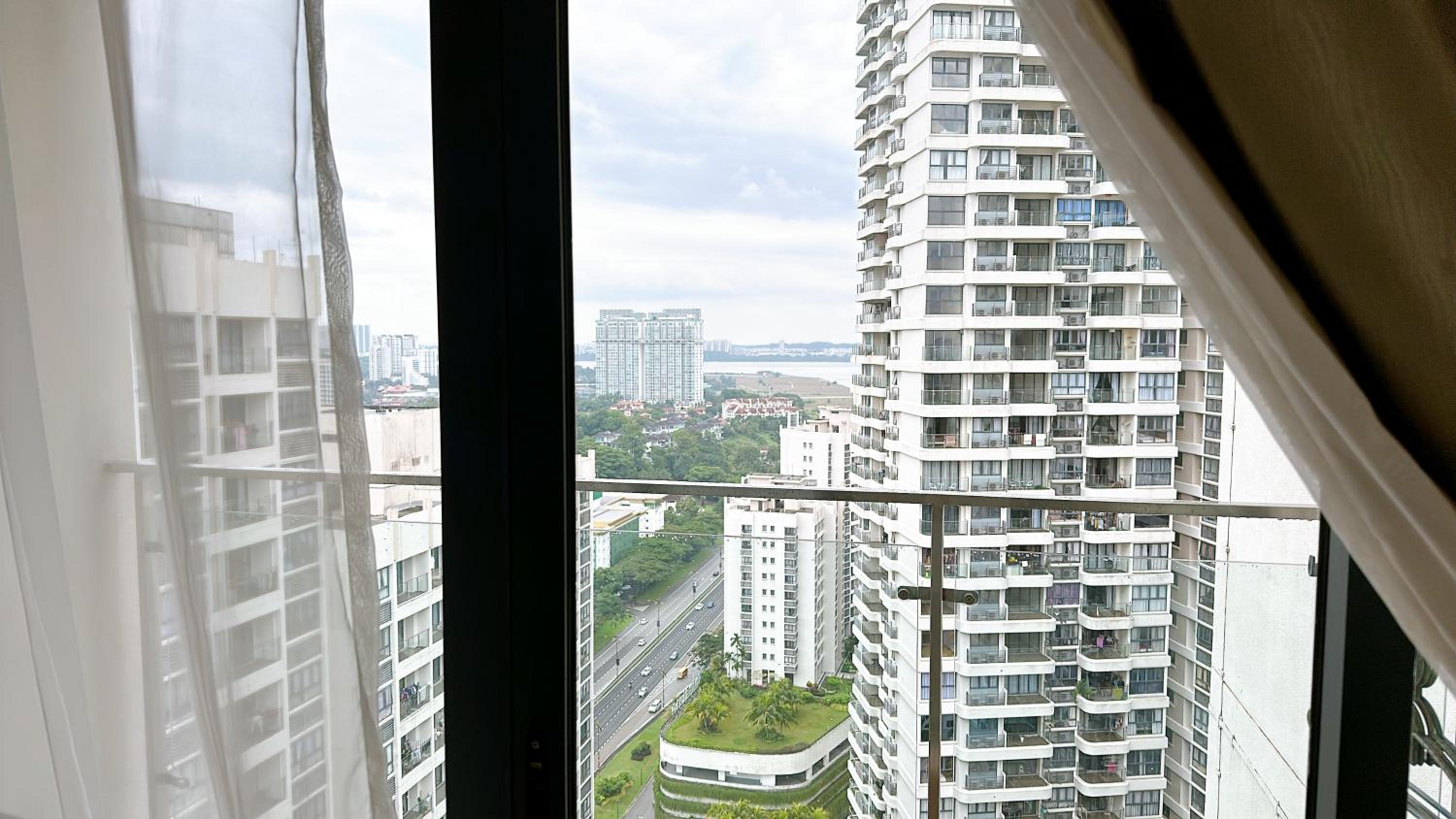 Kings Bay Country Garden Danga Bay by Cactus Homestay
