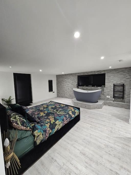 Relaxation & Romance view 3
