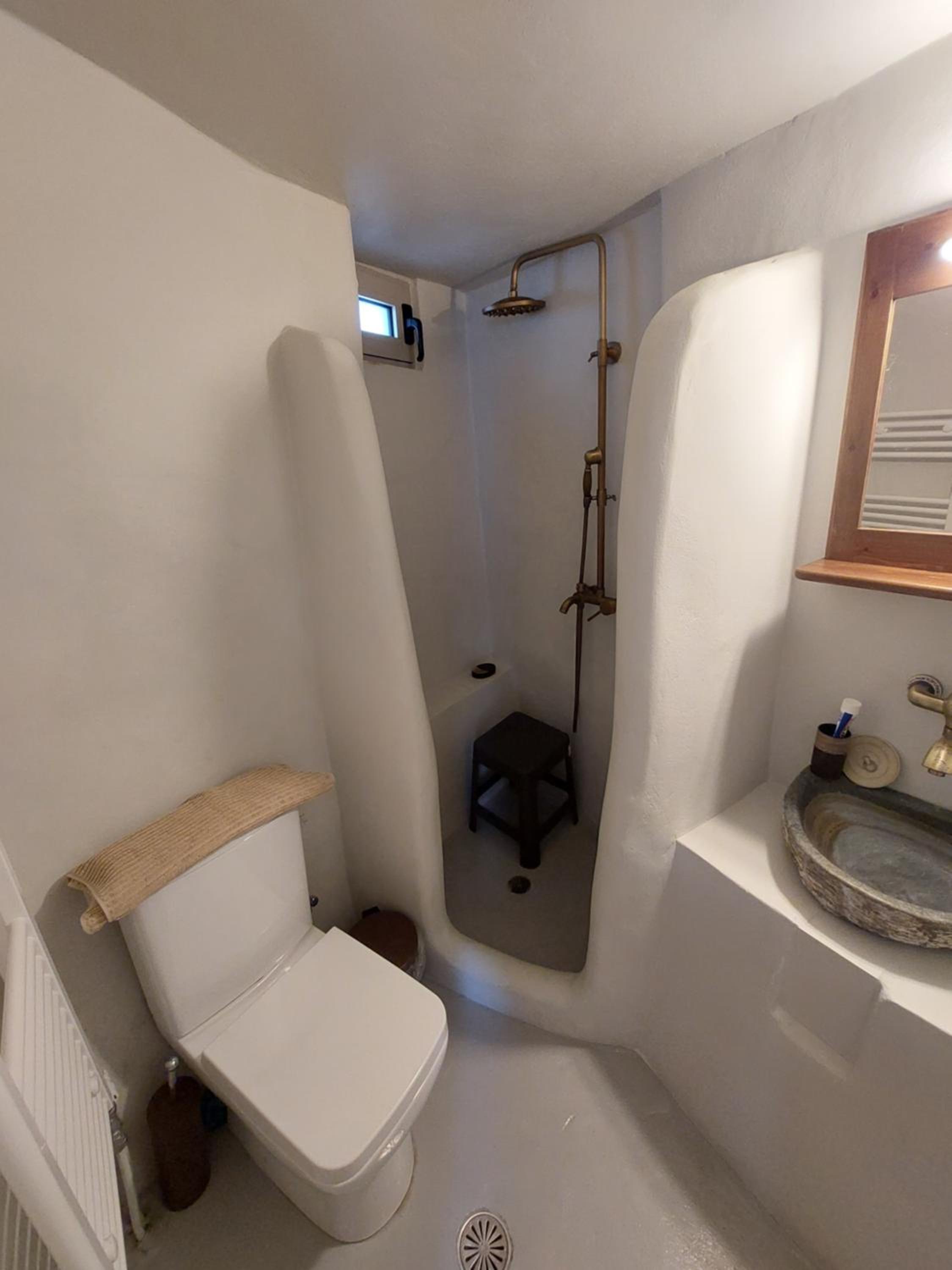 Emily's Guest House