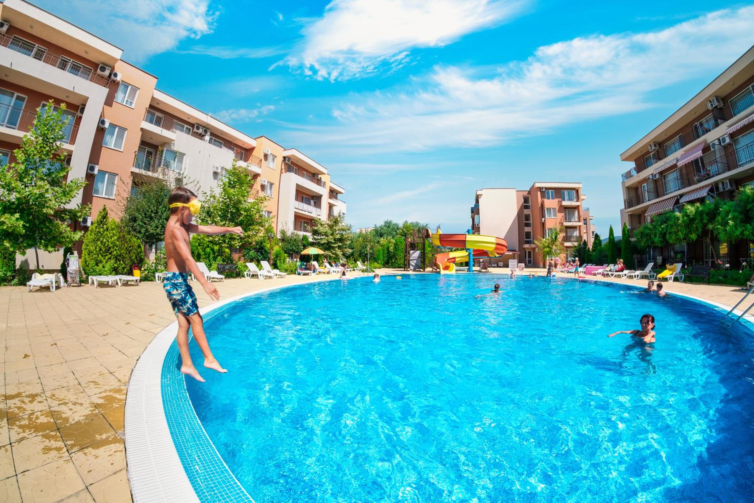 Holiday Garden Resort