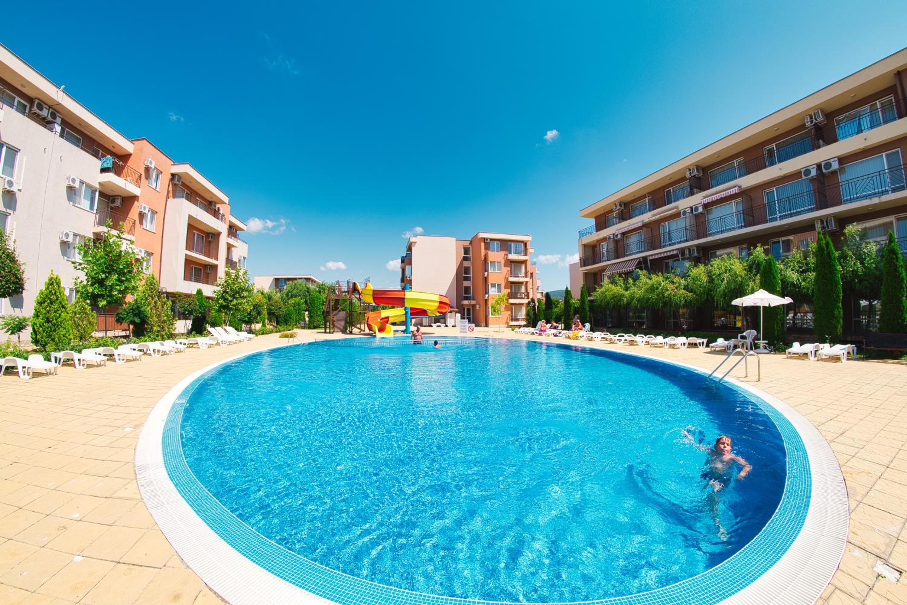 Holiday Garden Resort