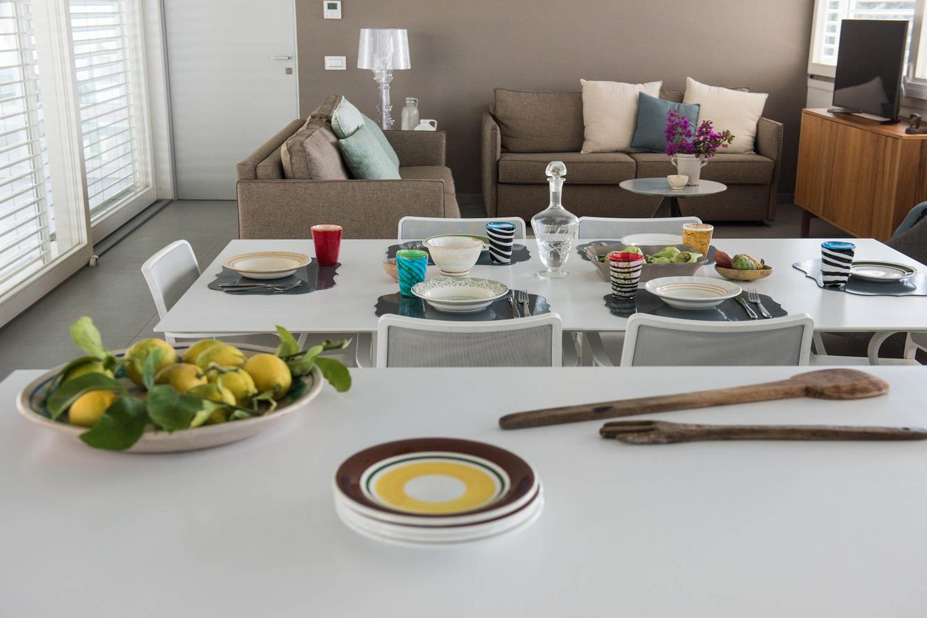 Villa Ficus - Happy Rentals view 3