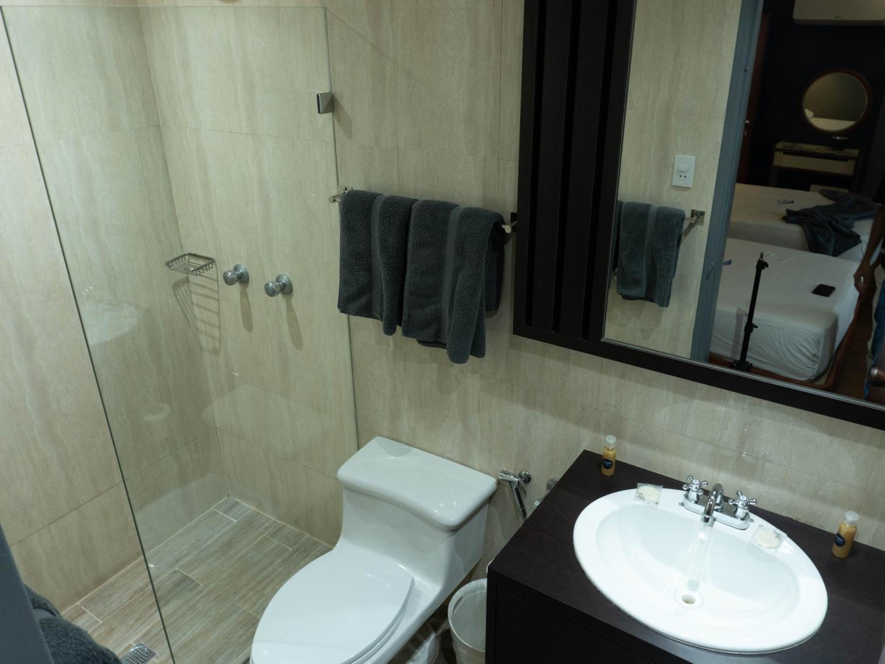 Caracas Vacations - Hotel El Arroyo - Property Image 25