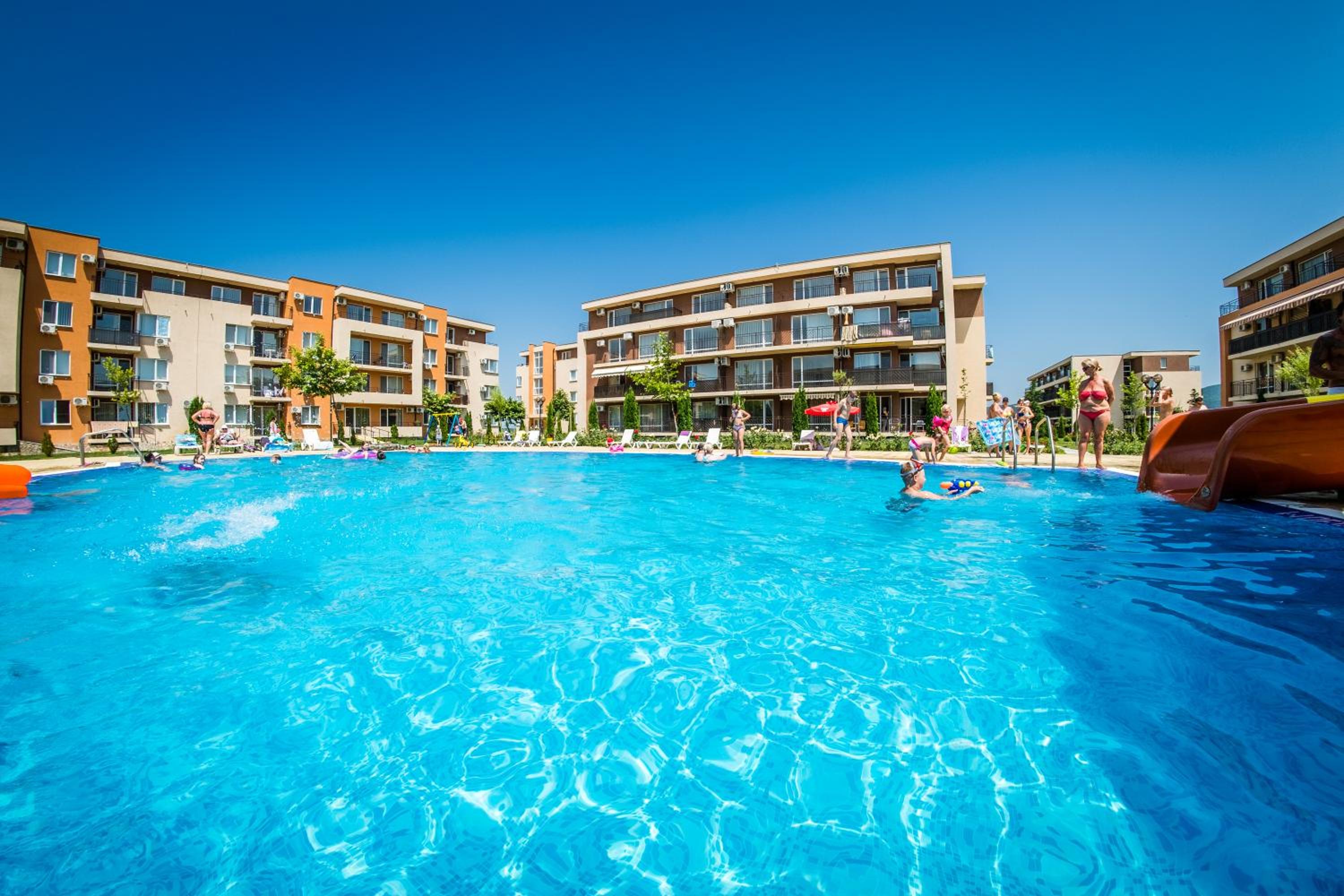 Holiday Garden Resort