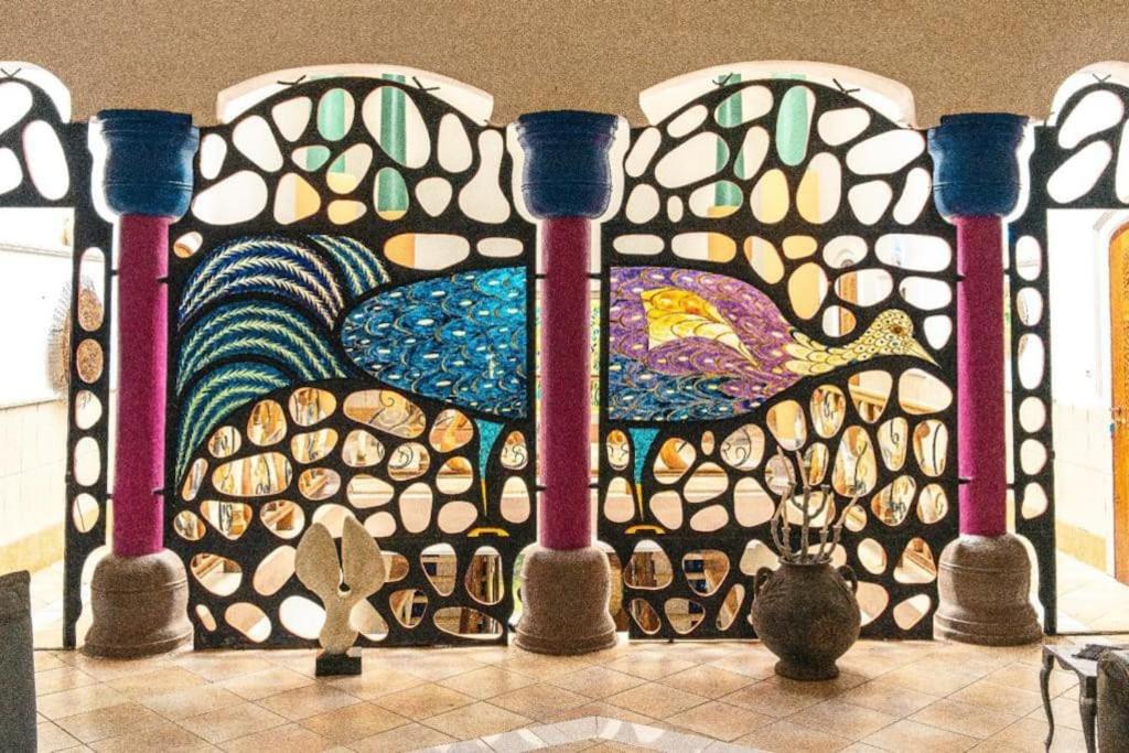 Villa Gaudi (Gaoudi)
