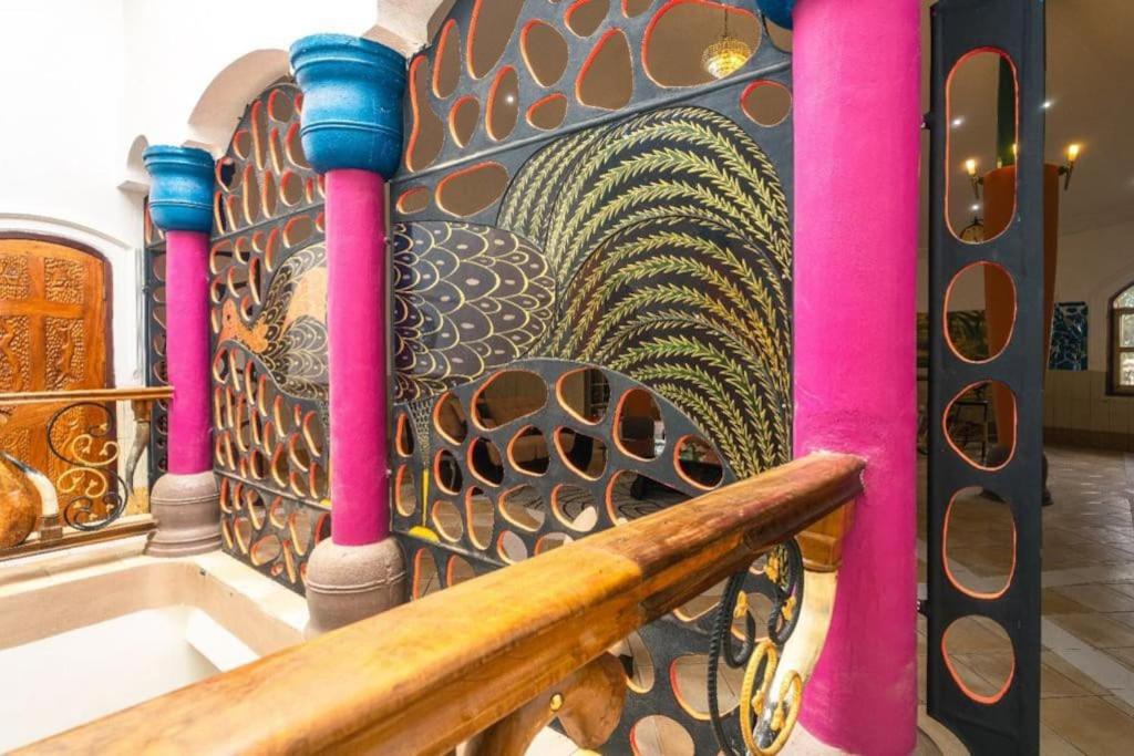 Villa Gaudi (Gaoudi)