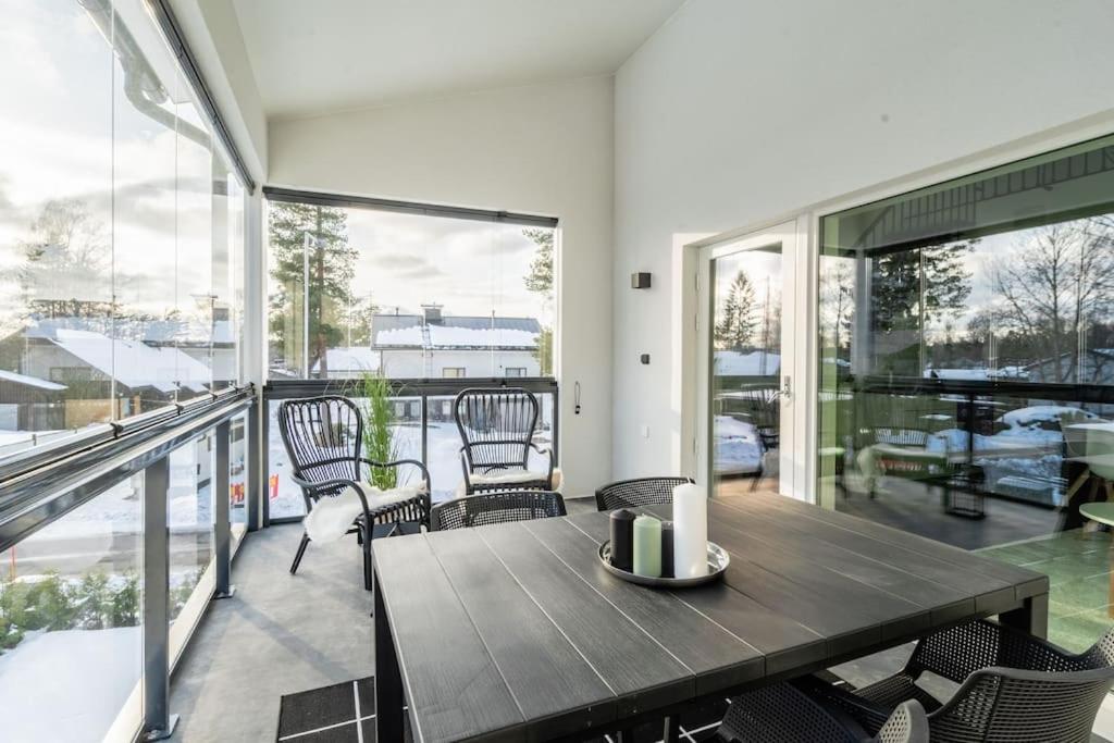Kotimaailma - Furnished Apartment in Vantaa with key code