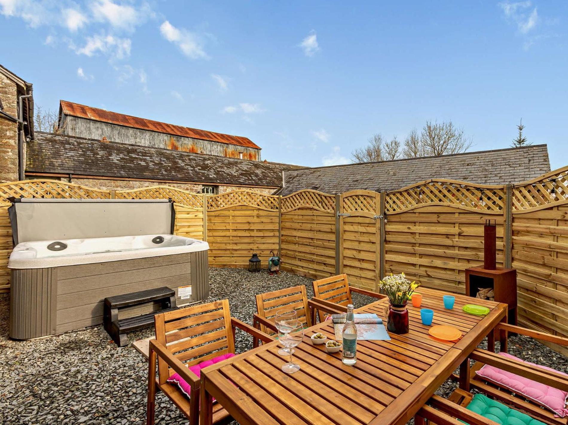 3 Bed in Beaworthy oc-wvfco view 2
