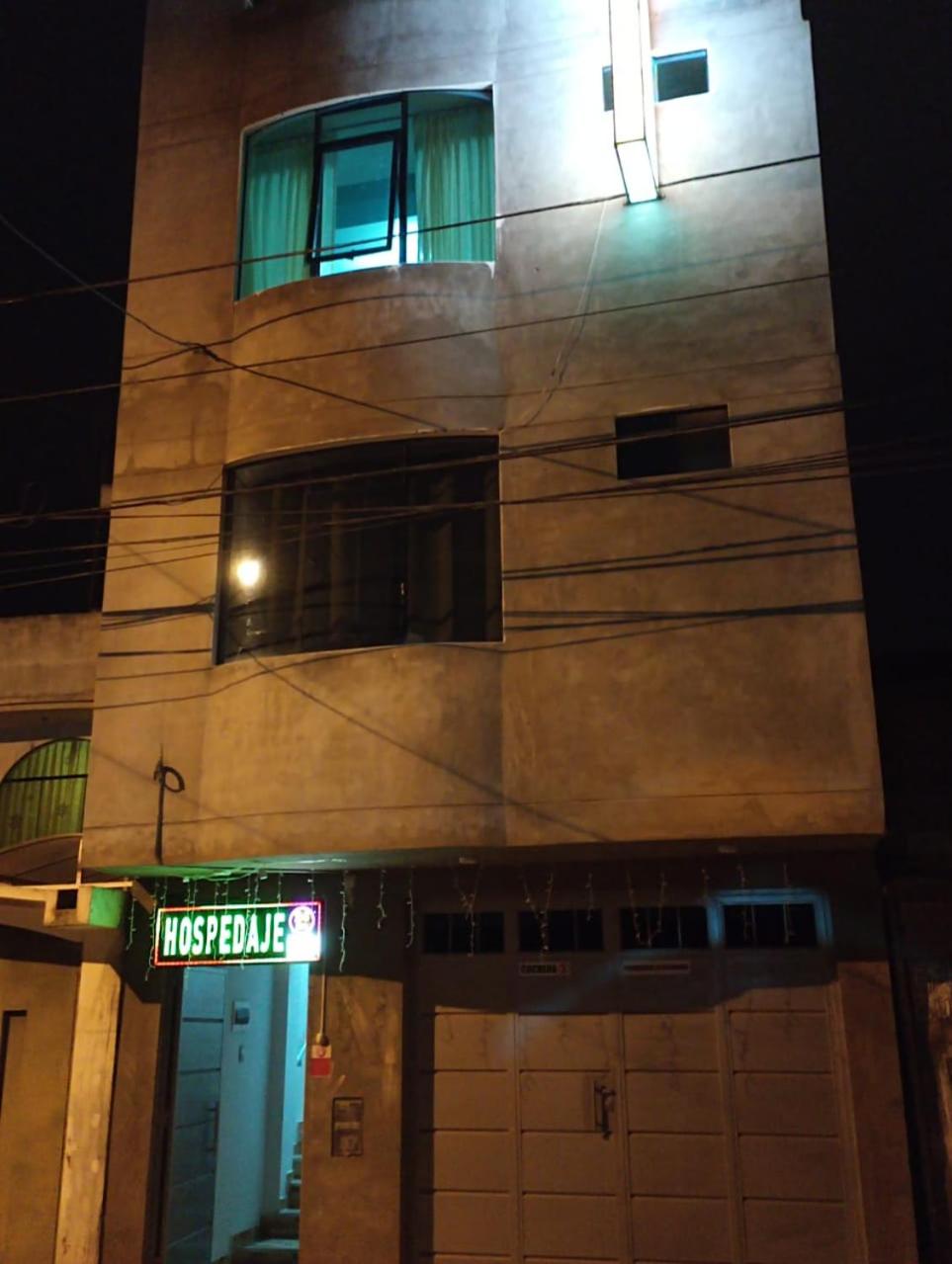 HOSTAL TOSCANO SUITES