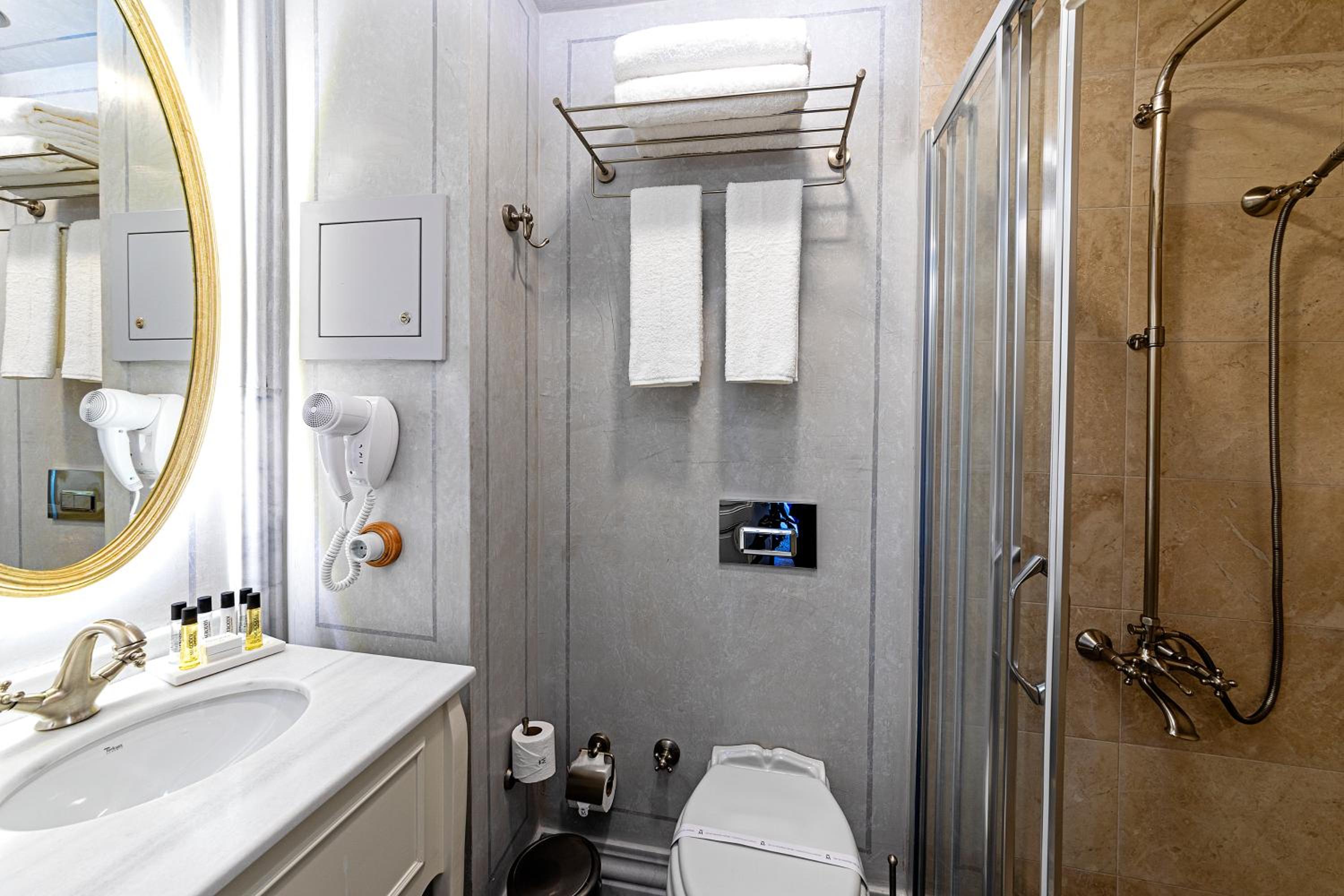 Meroddi Barnathan Hotel - Image 106