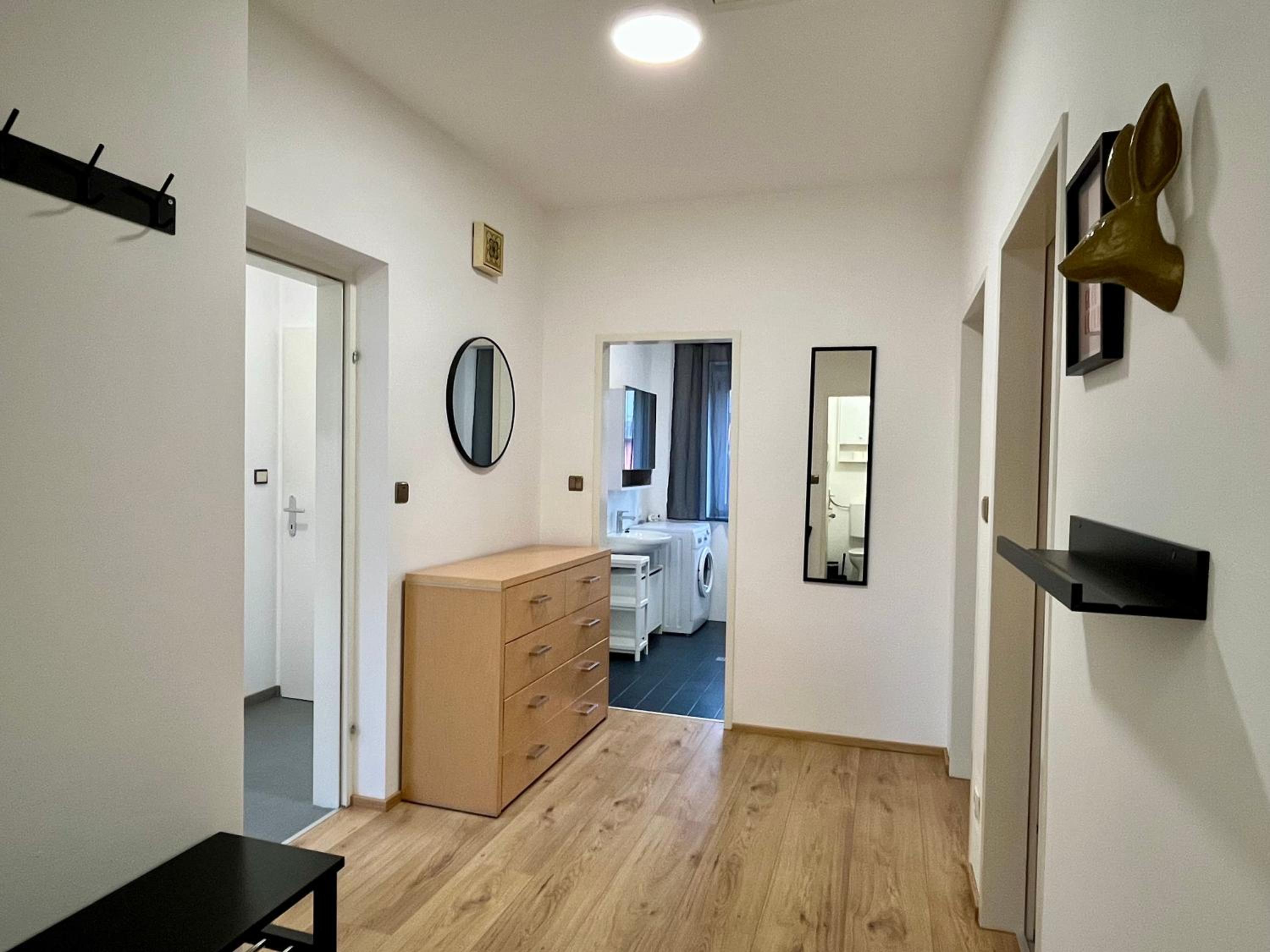 SHOME CityHouse Graz I Self Check-in