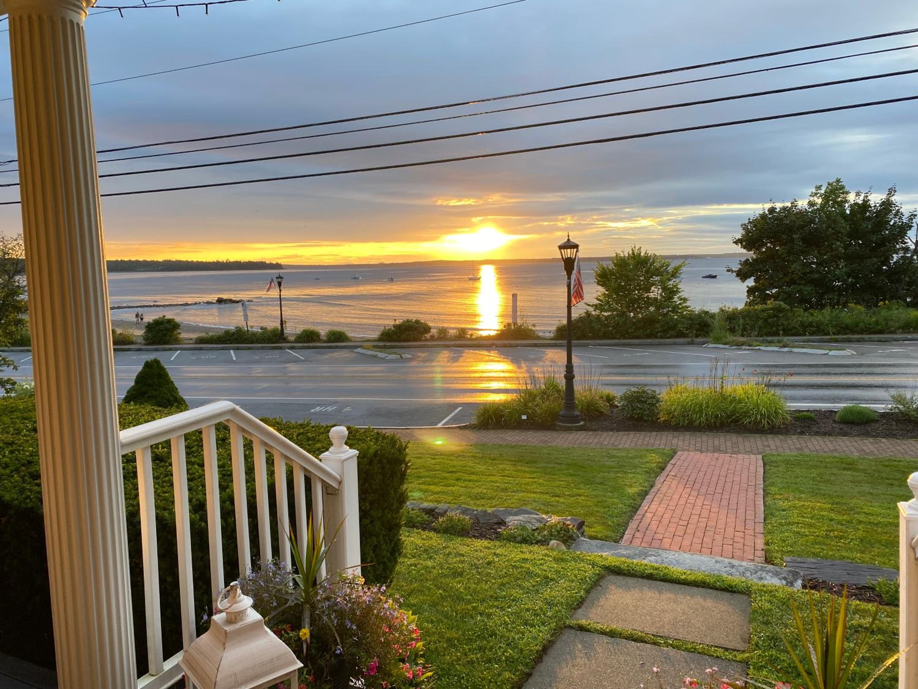 Spouter Inn Bed & Breakfast