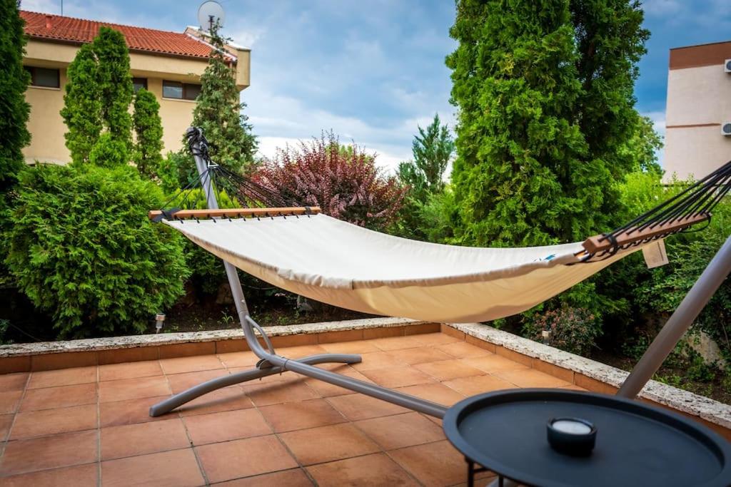 Paradise Corner Topola - 2 bedroom ground floor apartment
