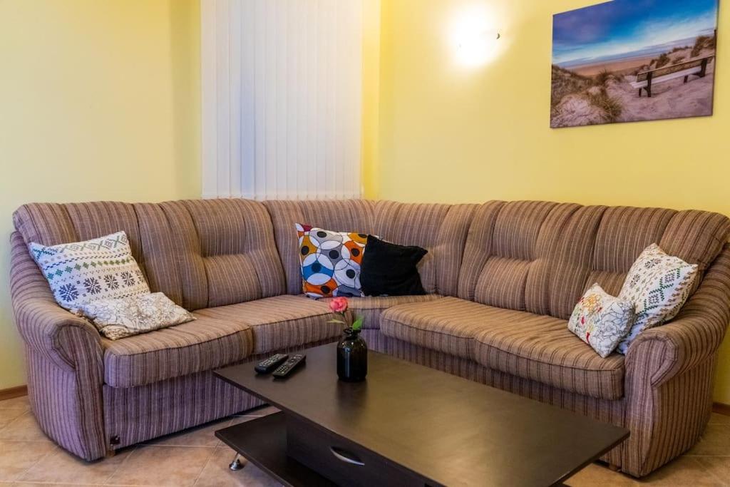 Paradise Corner Topola - 2 bedroom ground floor apartment