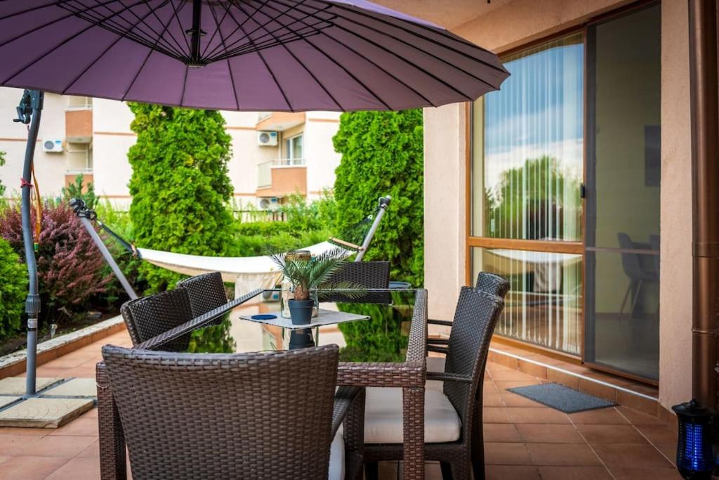 Paradise Corner Topola - 2 bedroom ground floor apartment