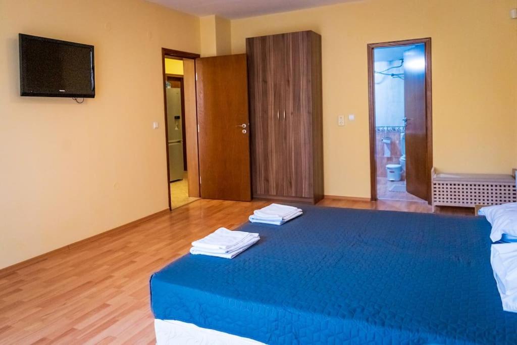 Paradise Corner Topola - 2 bedroom ground floor apartment