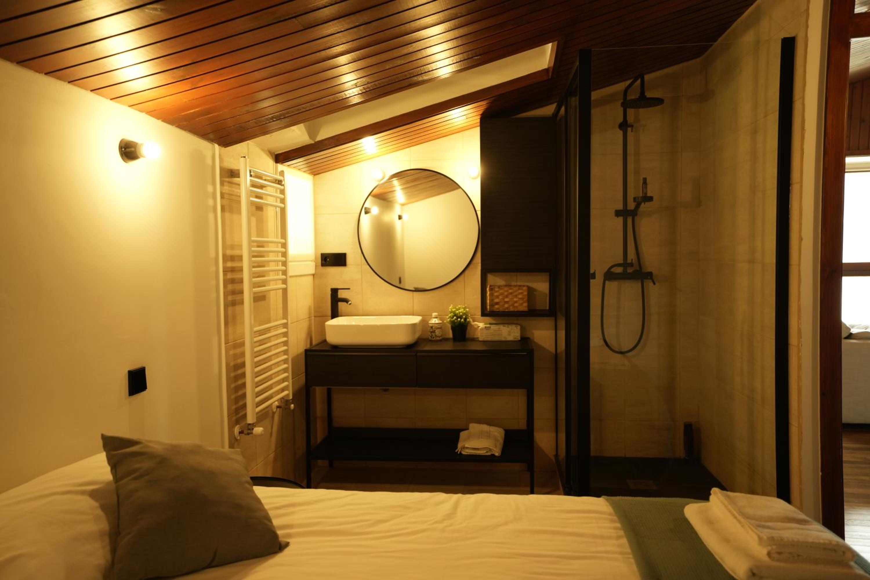 Keyser Rooms