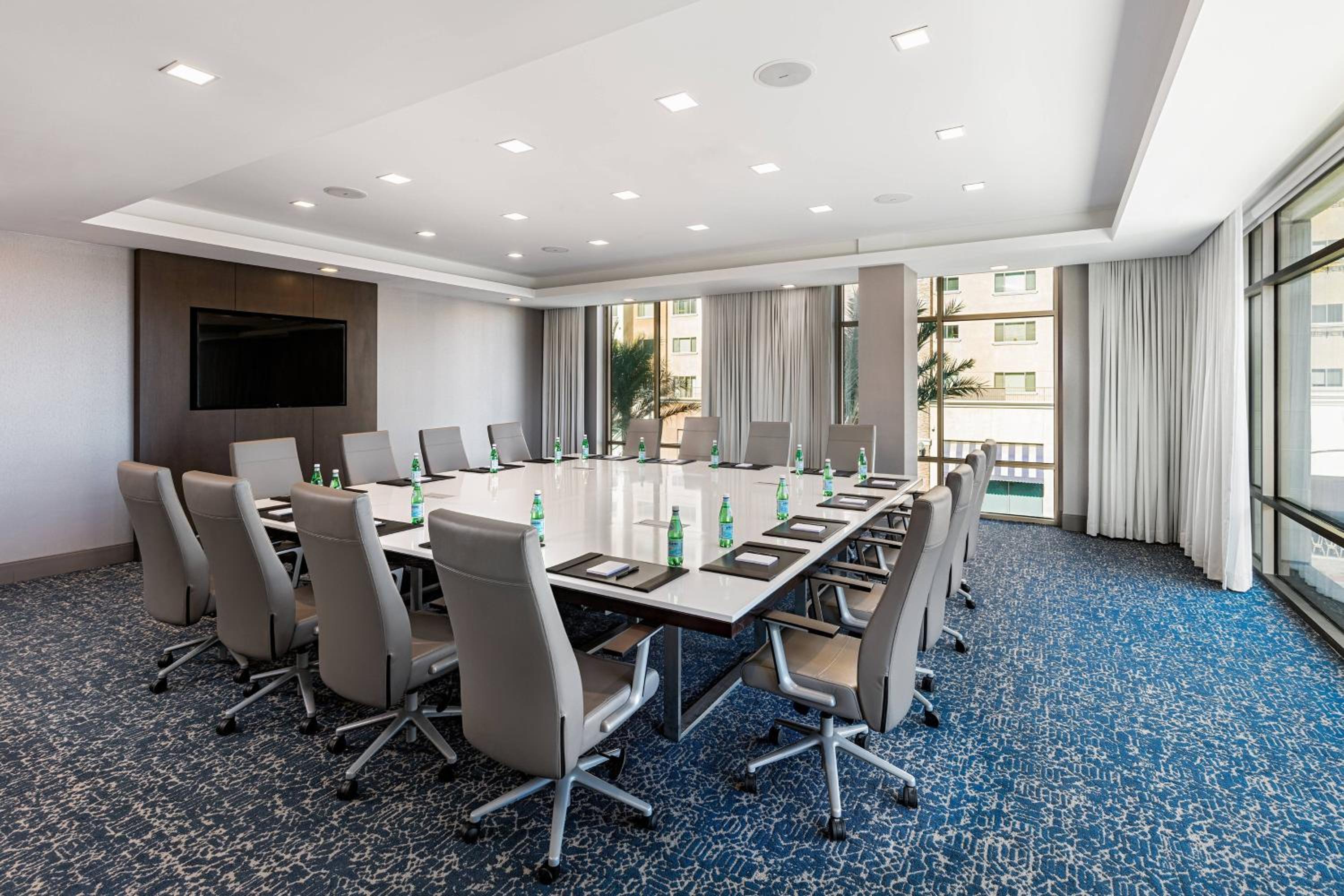 Courtyard by Marriott Los Angeles Monterey Park - Property Image 16