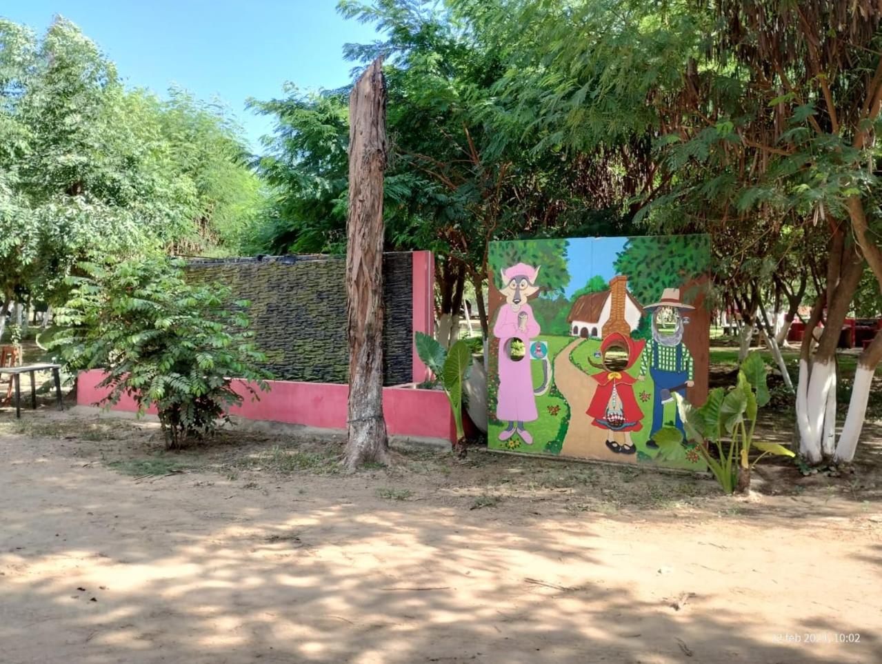 Camping Caperucita Roja